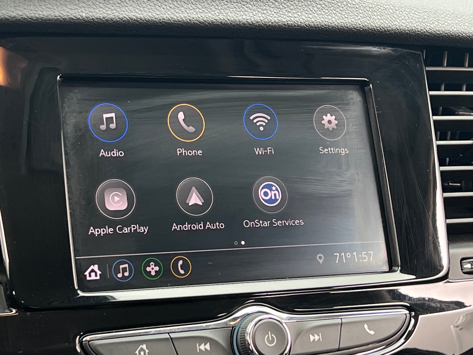 Thumbnail: 2022 Buick Encore - 4