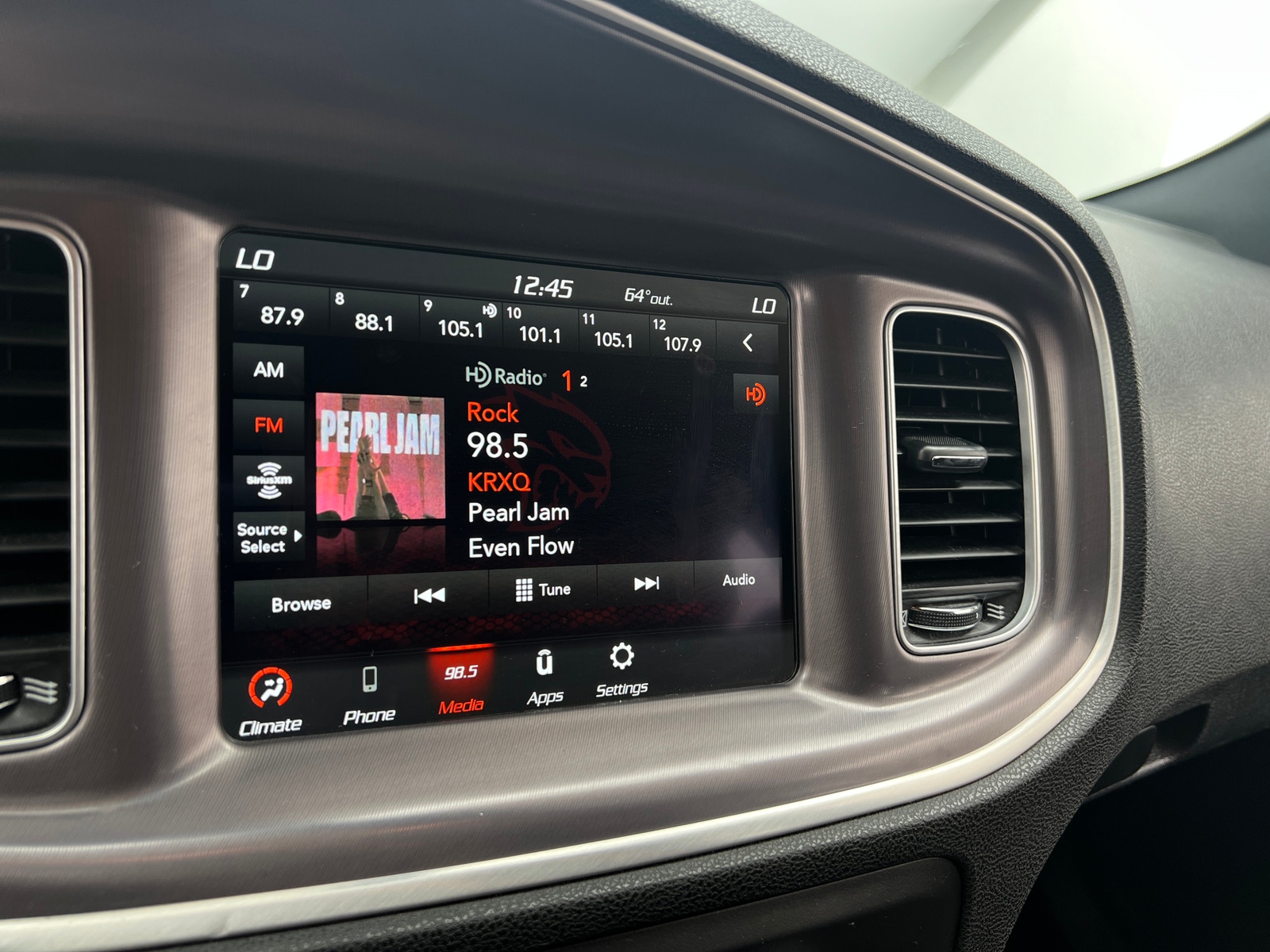 Thumbnail: 2021 Dodge Charger - 4