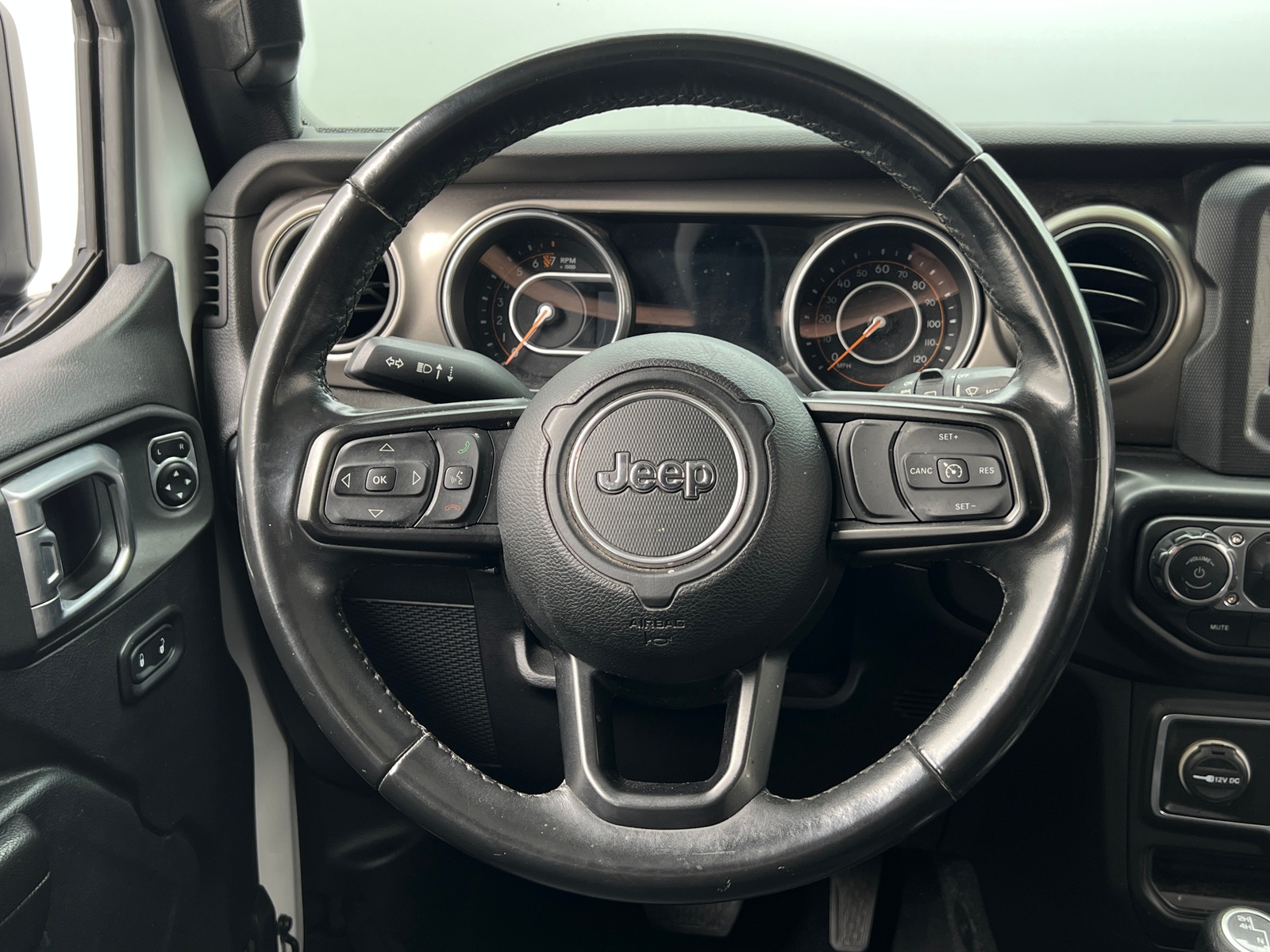 Thumbnail: 2018 Jeep Wrangler - 5