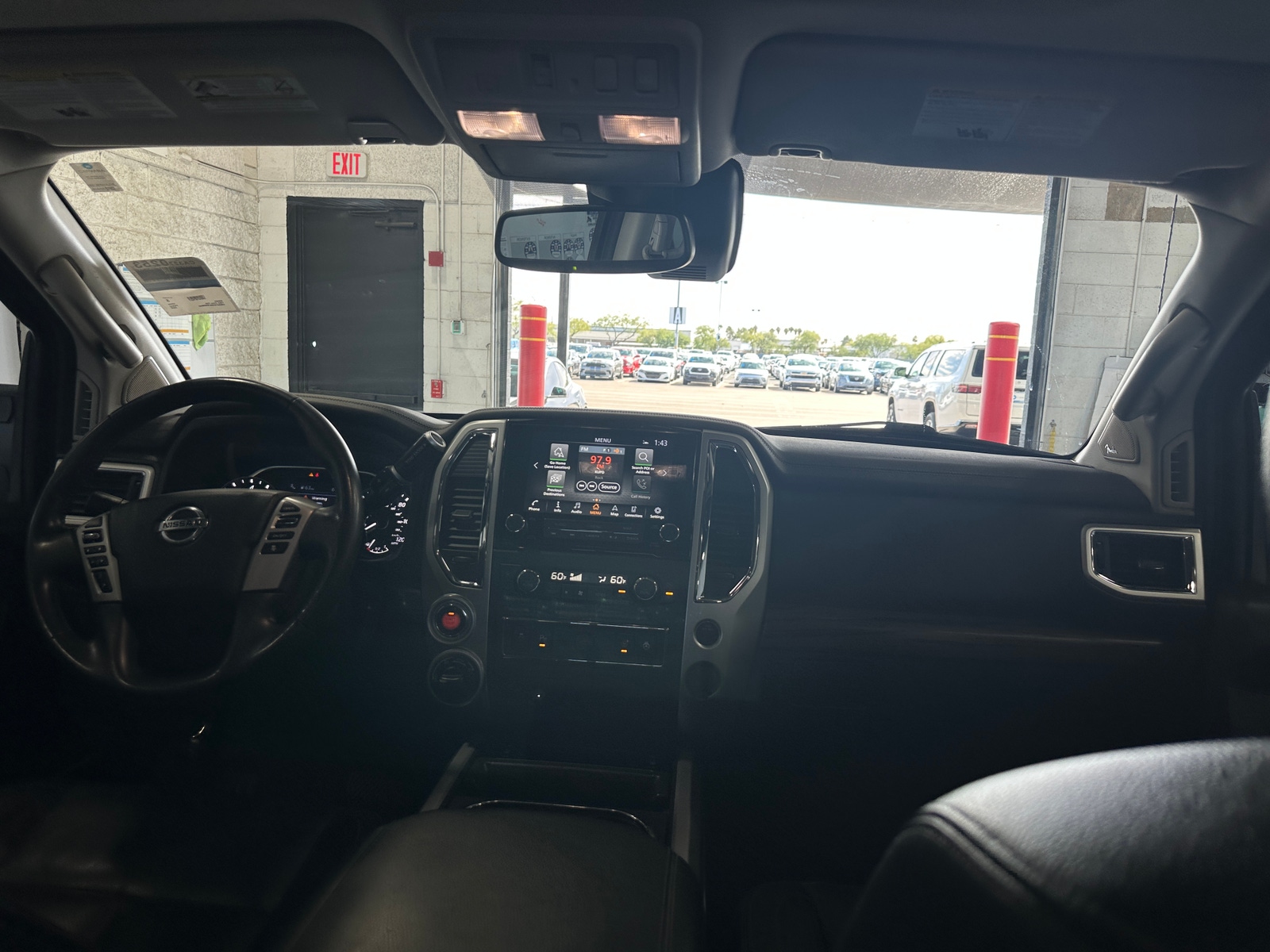 Thumbnail: 2020 Nissan Titan - 2