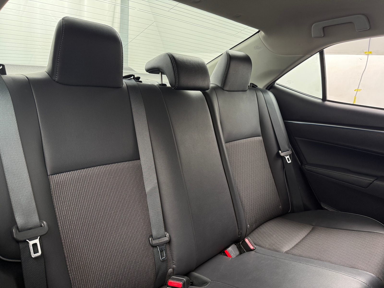 Thumbnail: 2014 Toyota Corolla - 6