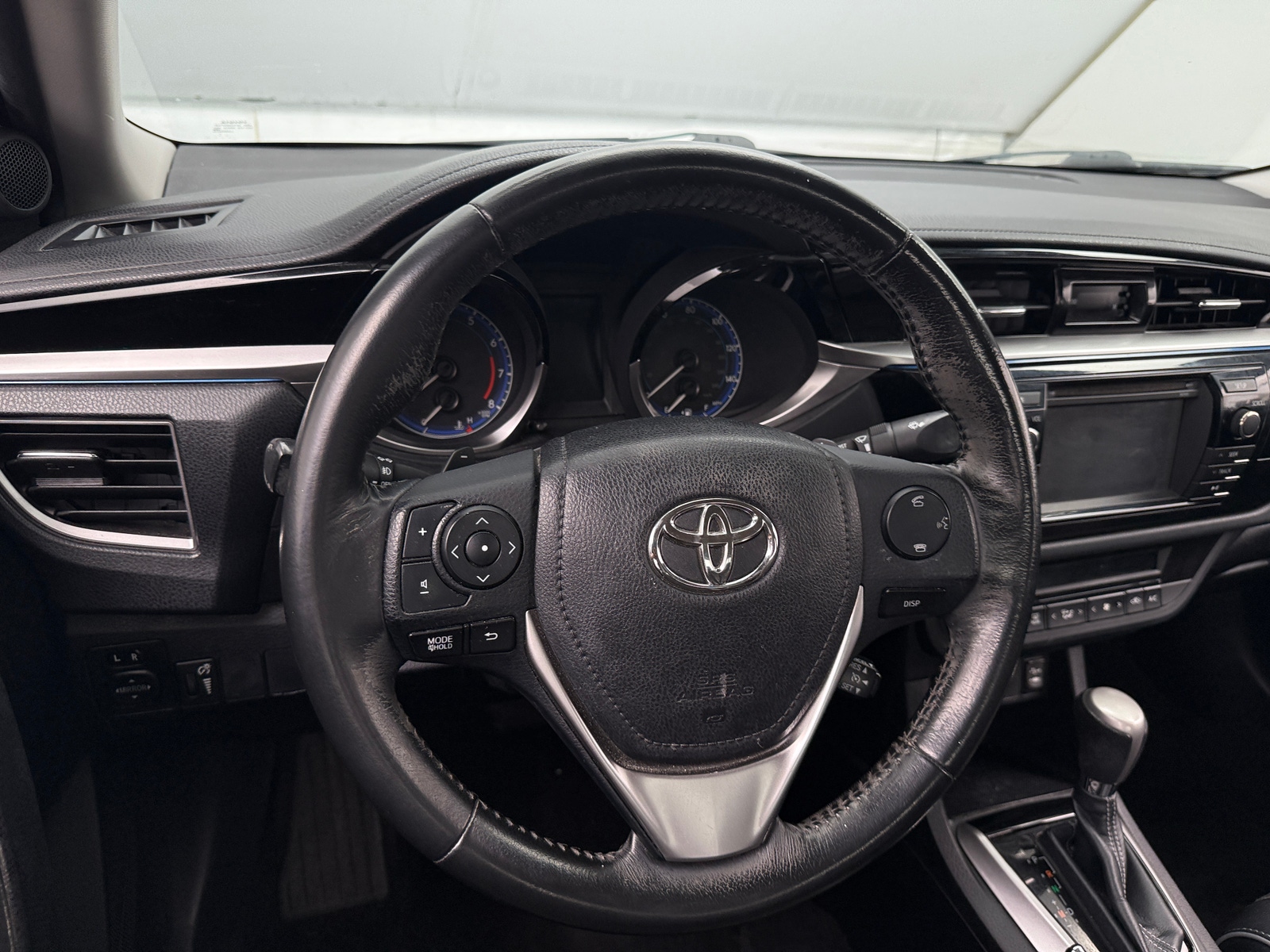 Thumbnail: 2014 Toyota Corolla - 5
