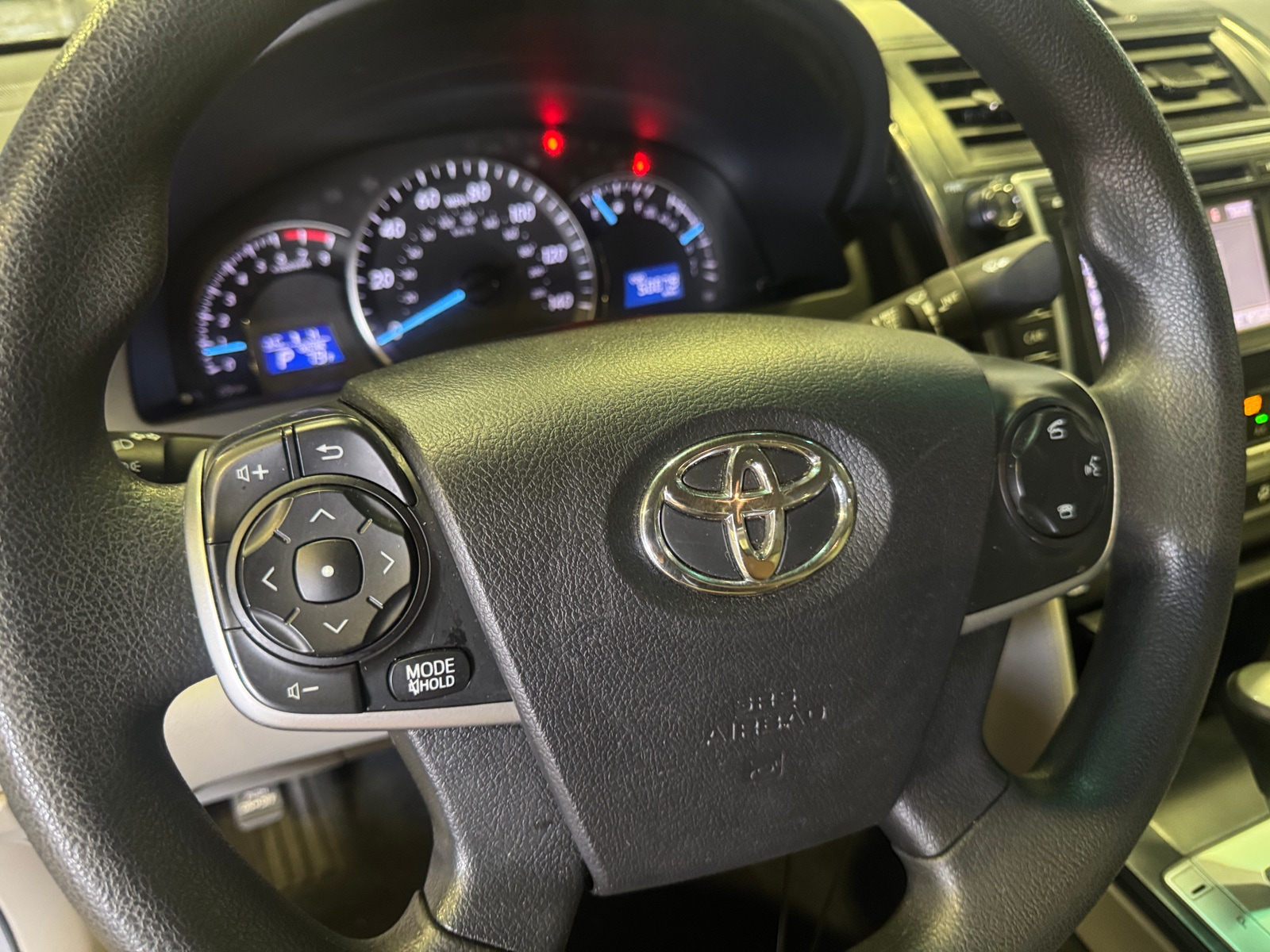 Thumbnail: 2014 Toyota Camry - 5