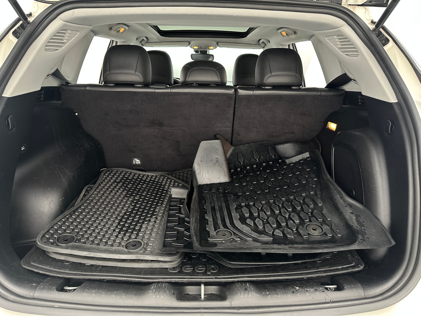 Thumbnail: 2021 Jeep Compass - 7