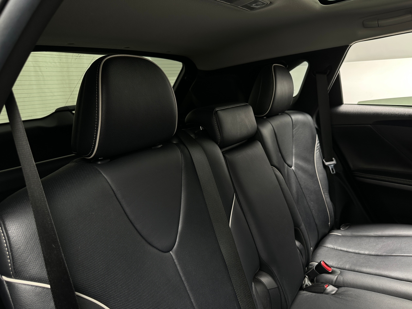 Thumbnail: 2015 Toyota Venza - 5