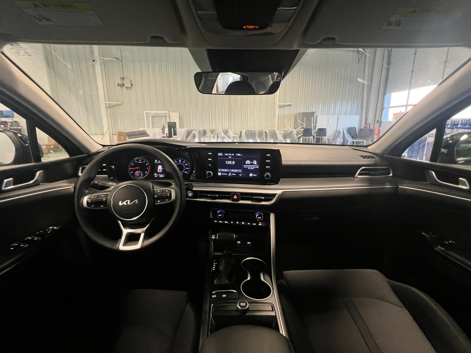 Thumbnail: 2023 Kia K5 - 3