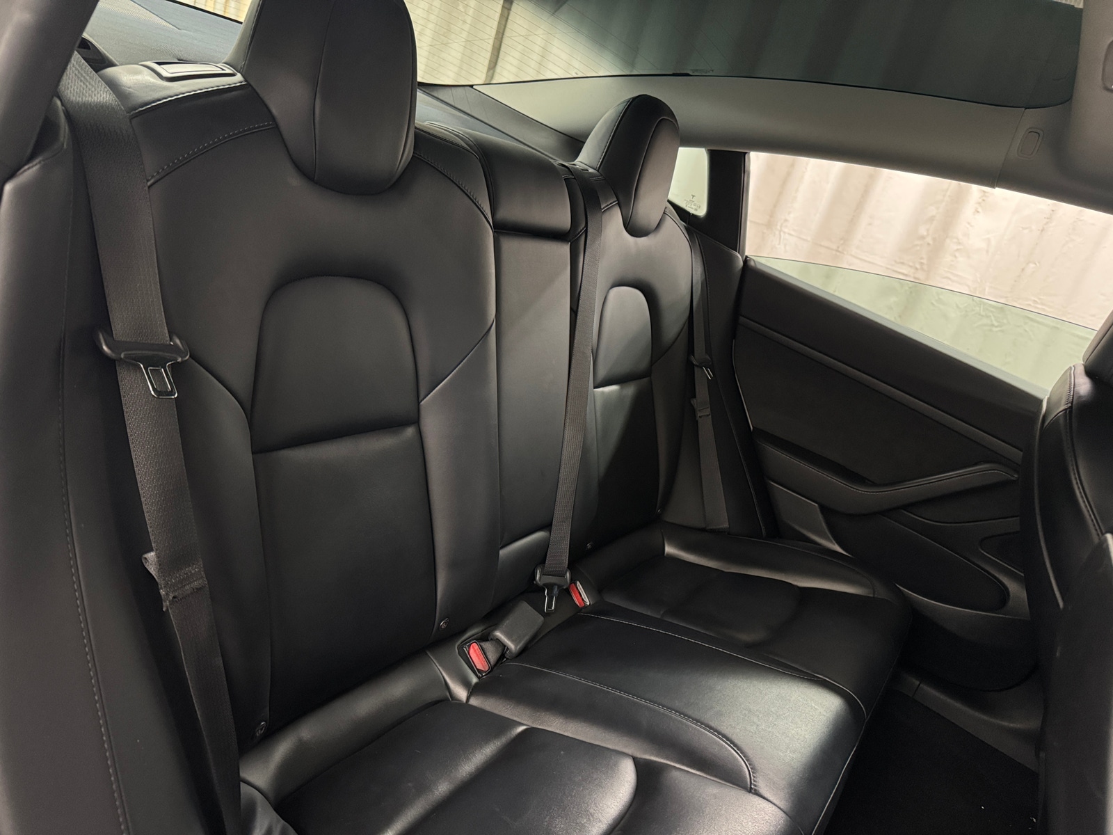 Thumbnail: 2021 Tesla Model 3 - 4