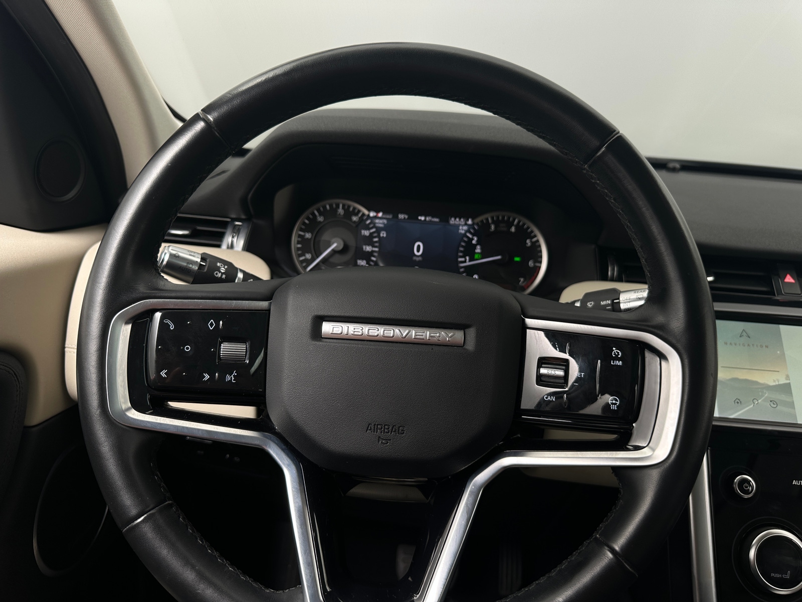 Thumbnail: 2021 Land Rover Discovery Sport - 4