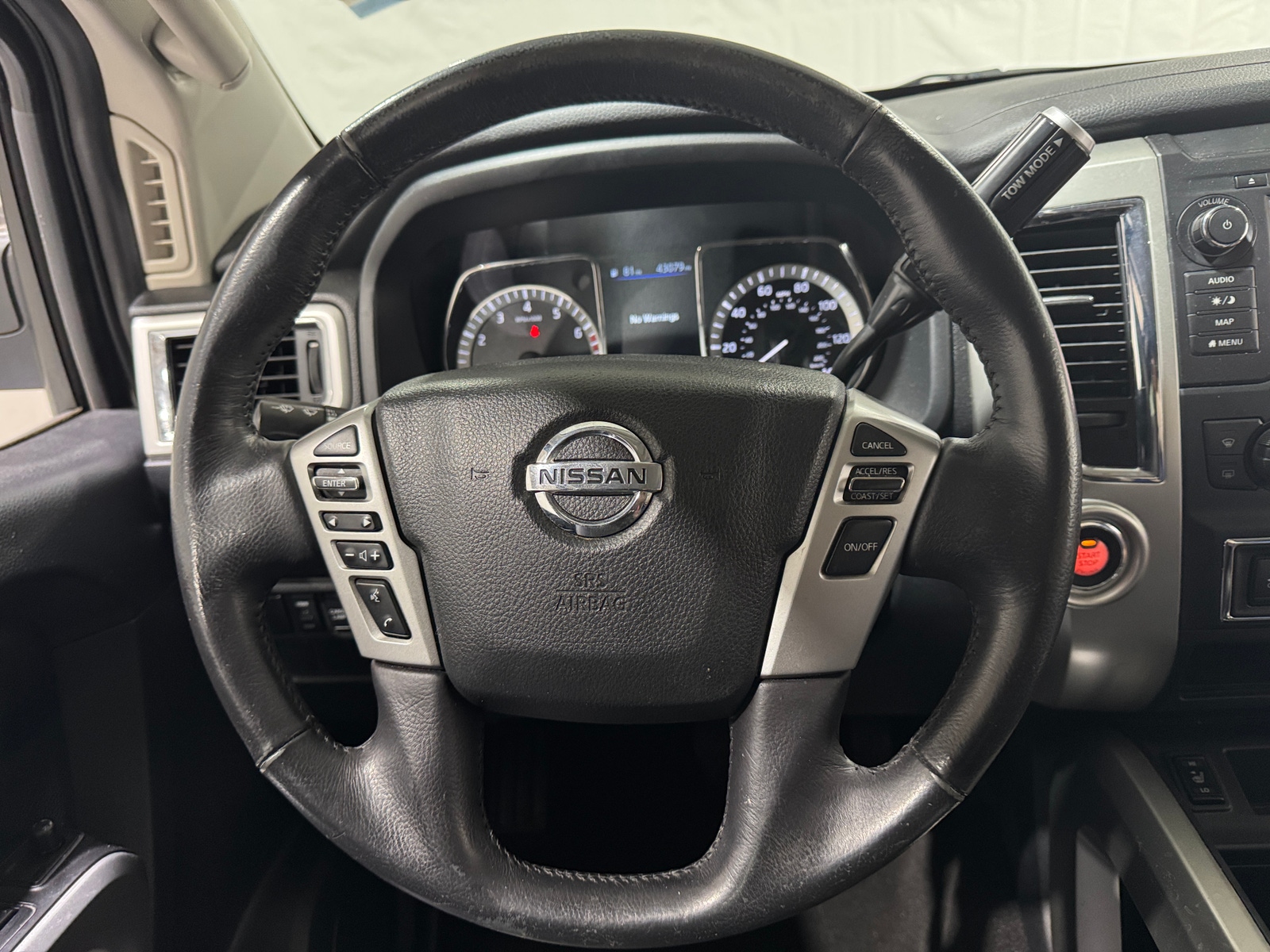 Thumbnail: 2019 Nissan Titan - 5