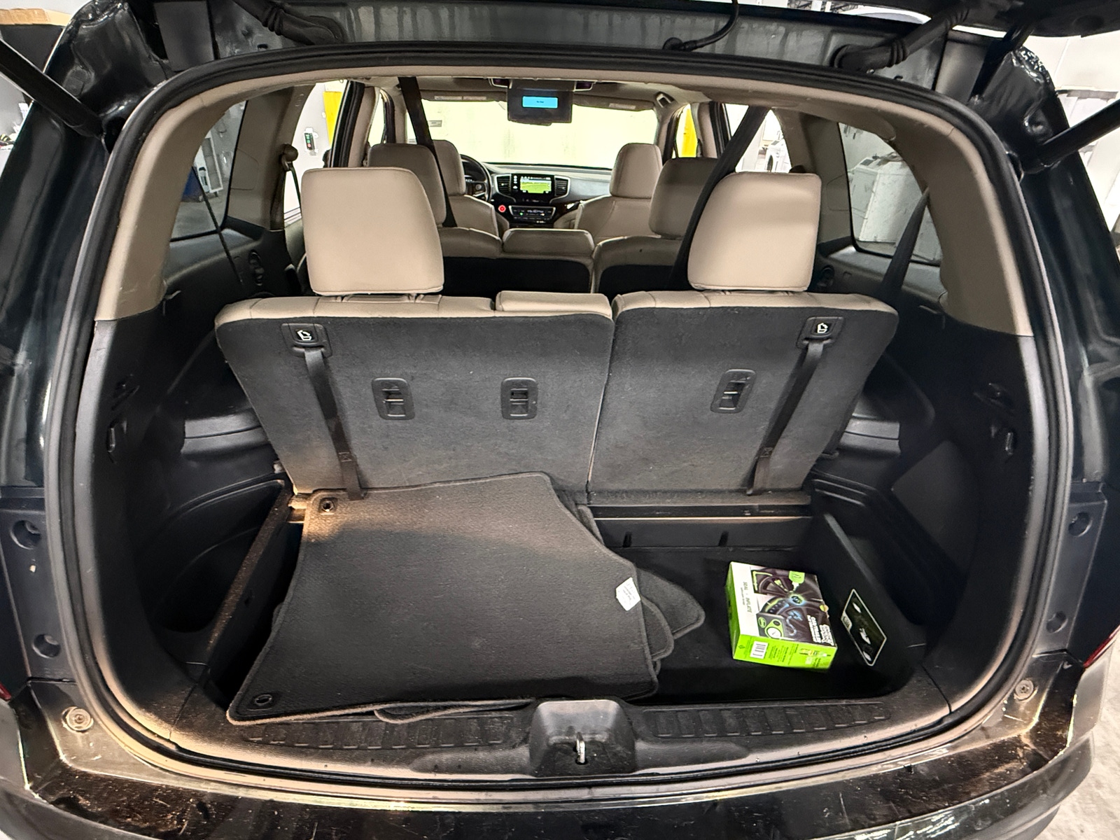 Thumbnail: 2020 Honda Pilot - 6