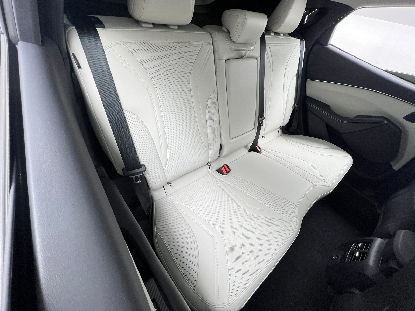 Thumbnail: 2023 Ford Mustang Mach-E - 5