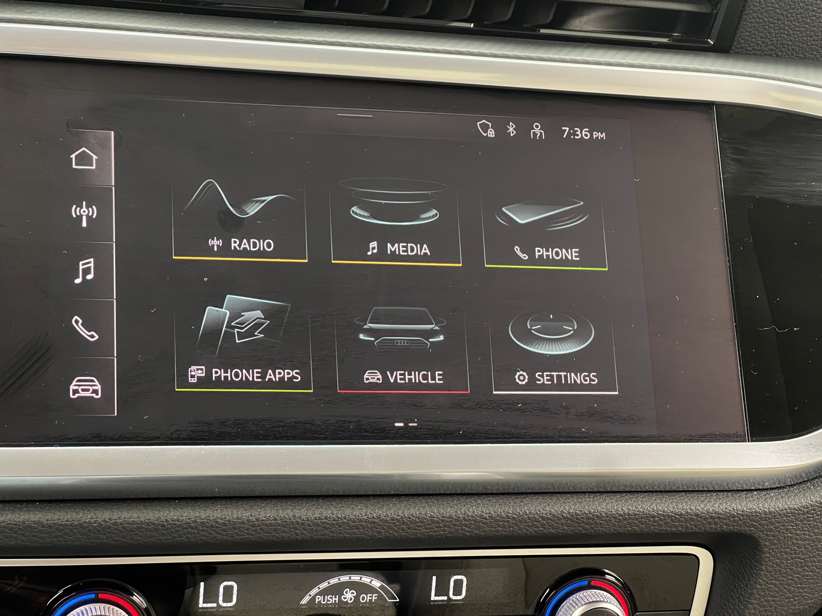 Thumbnail: 2022 Audi Q3 - 3