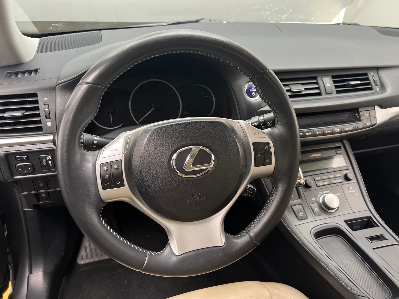 Thumbnail: 2013 Lexus CT - 4