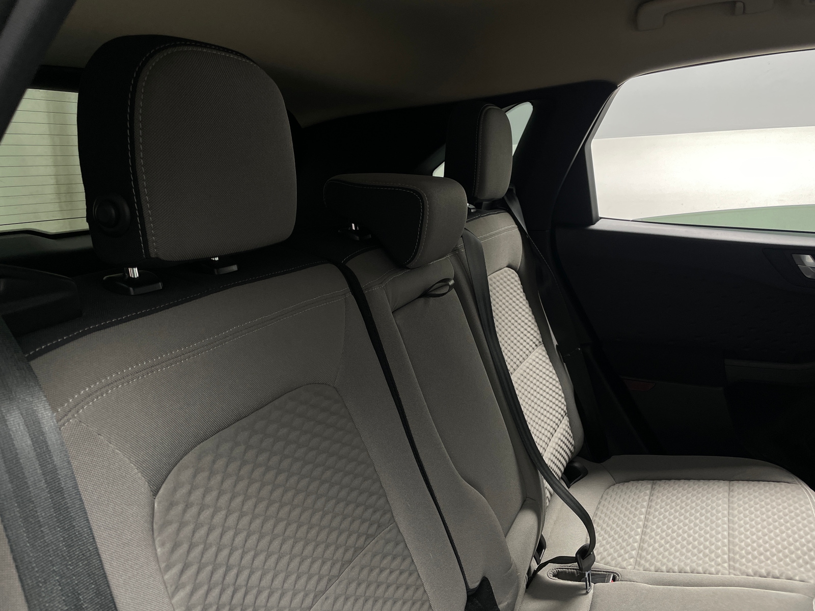 Thumbnail: 2020 Ford Escape - 6