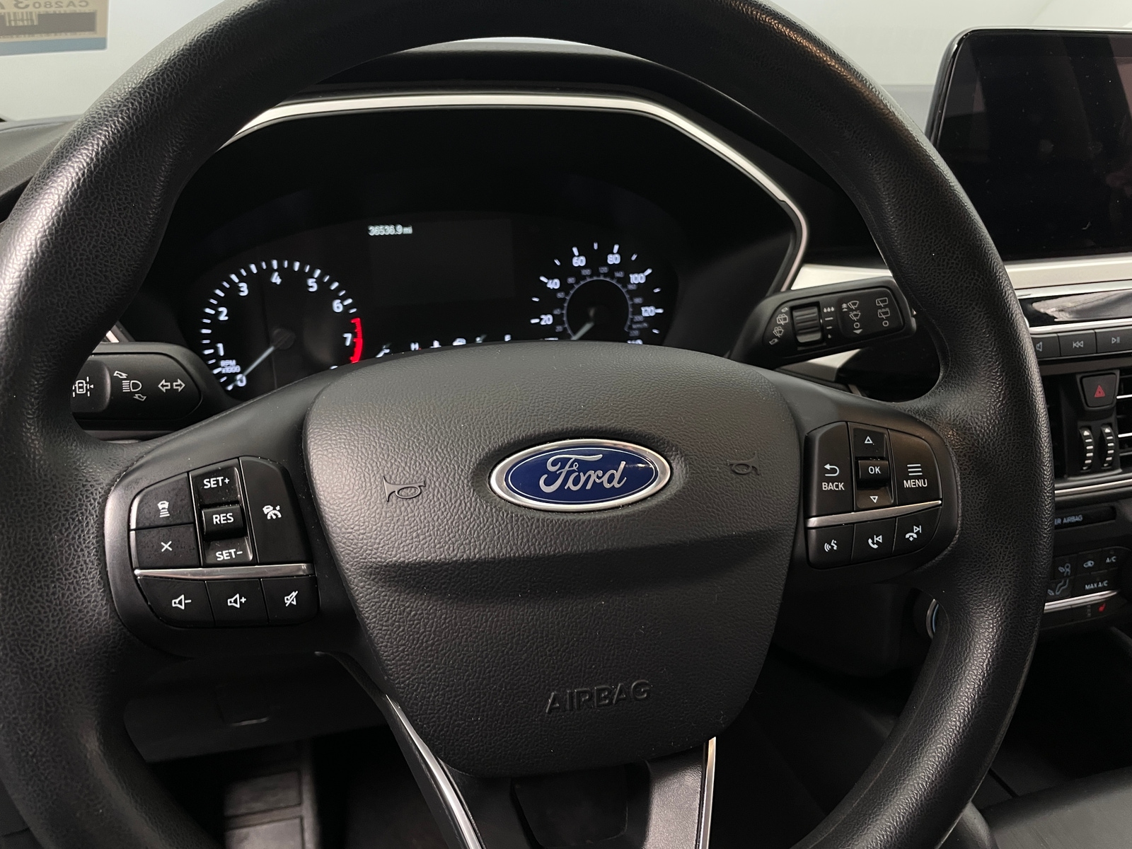 Thumbnail: 2020 Ford Escape - 5