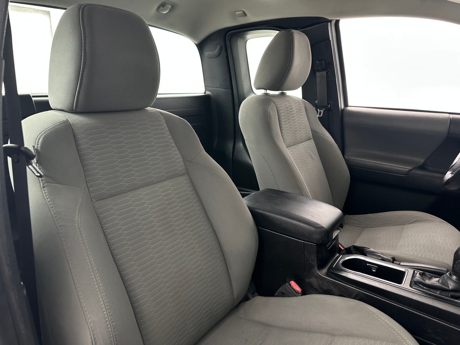 Thumbnail: 2017 Toyota Tacoma - 2