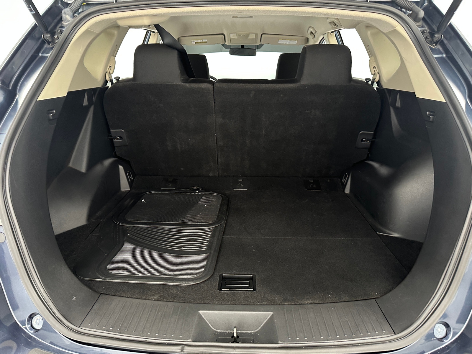 Thumbnail: 2013 Nissan Rogue - 7