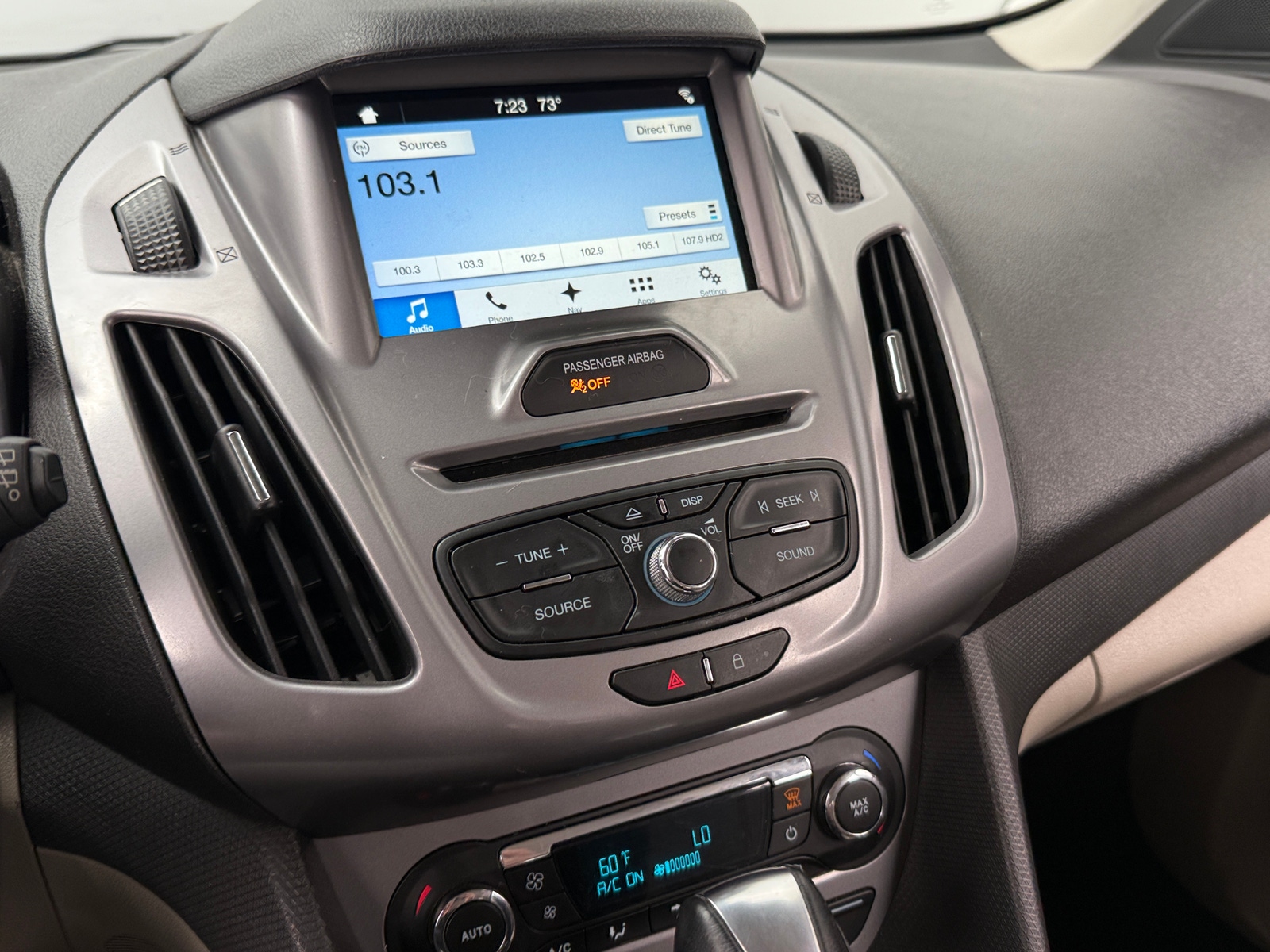 Thumbnail: 2018 Ford Transit Series - 3