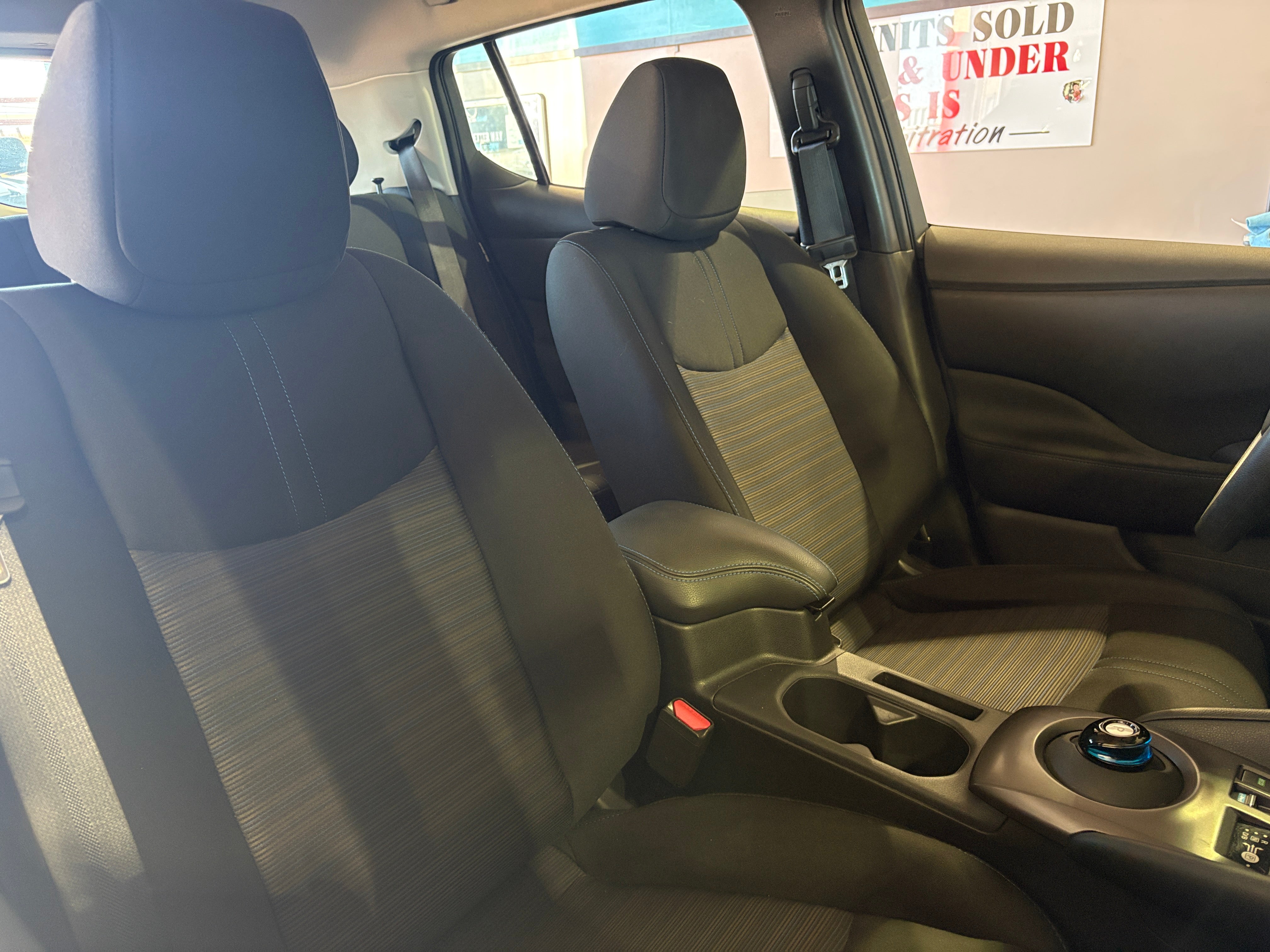 Used 2025 Nissan Leaf S with VIN 1N4AZ1BV3SC550650 for sale in Oak Creek, WI