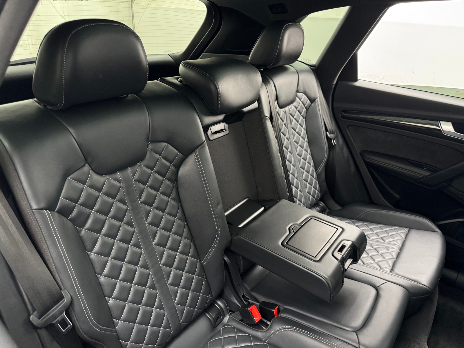 Thumbnail: 2021 Audi SQ5 - 5