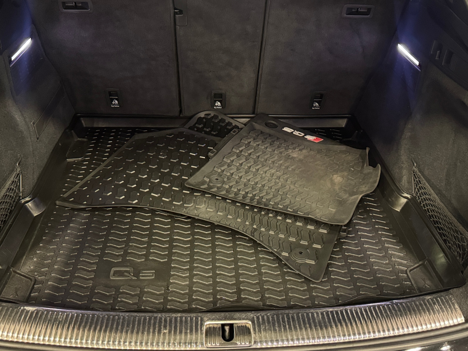 Thumbnail: 2021 Audi SQ5 - 6