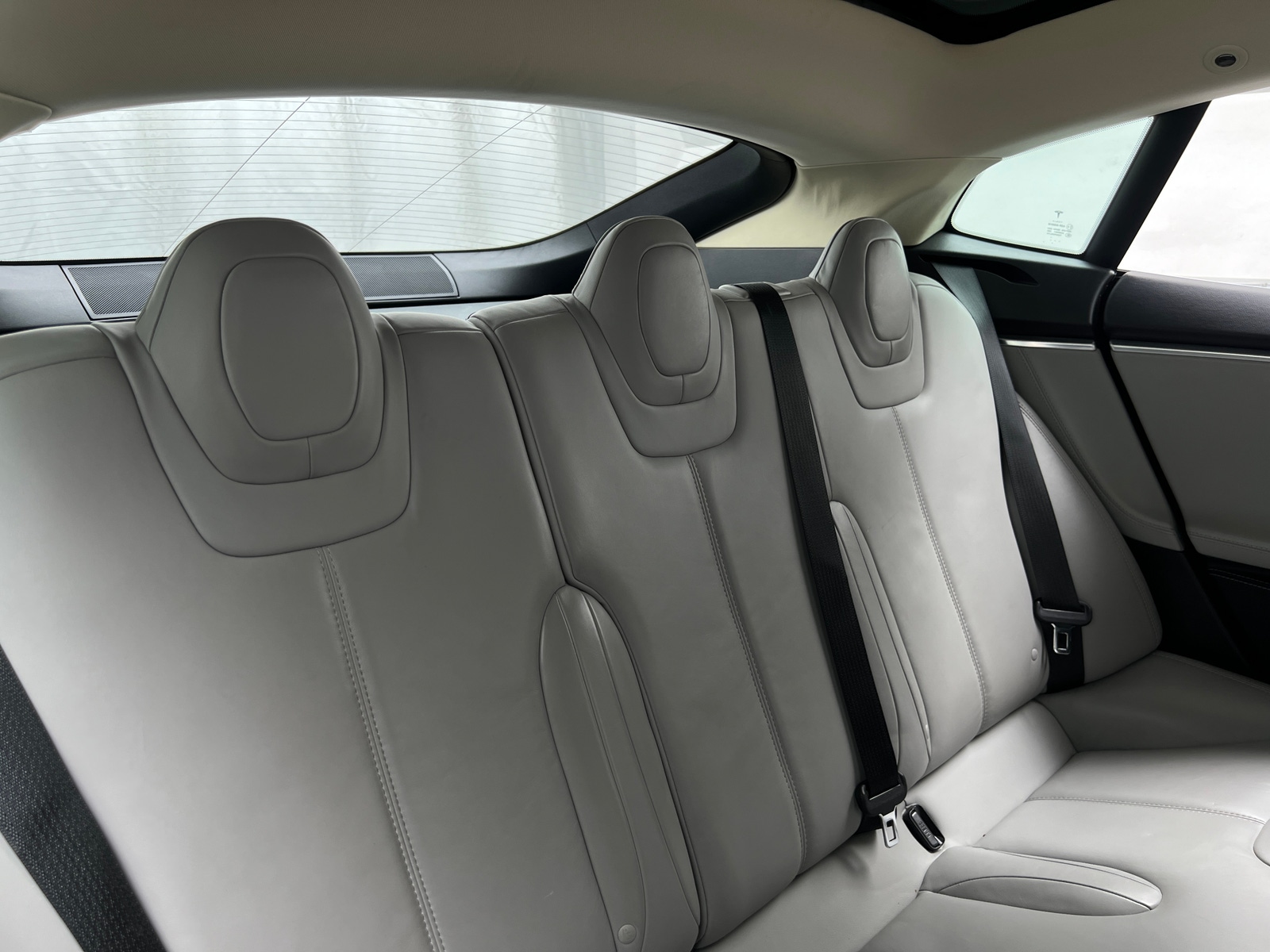 Thumbnail: 2014 Tesla Model S - 5