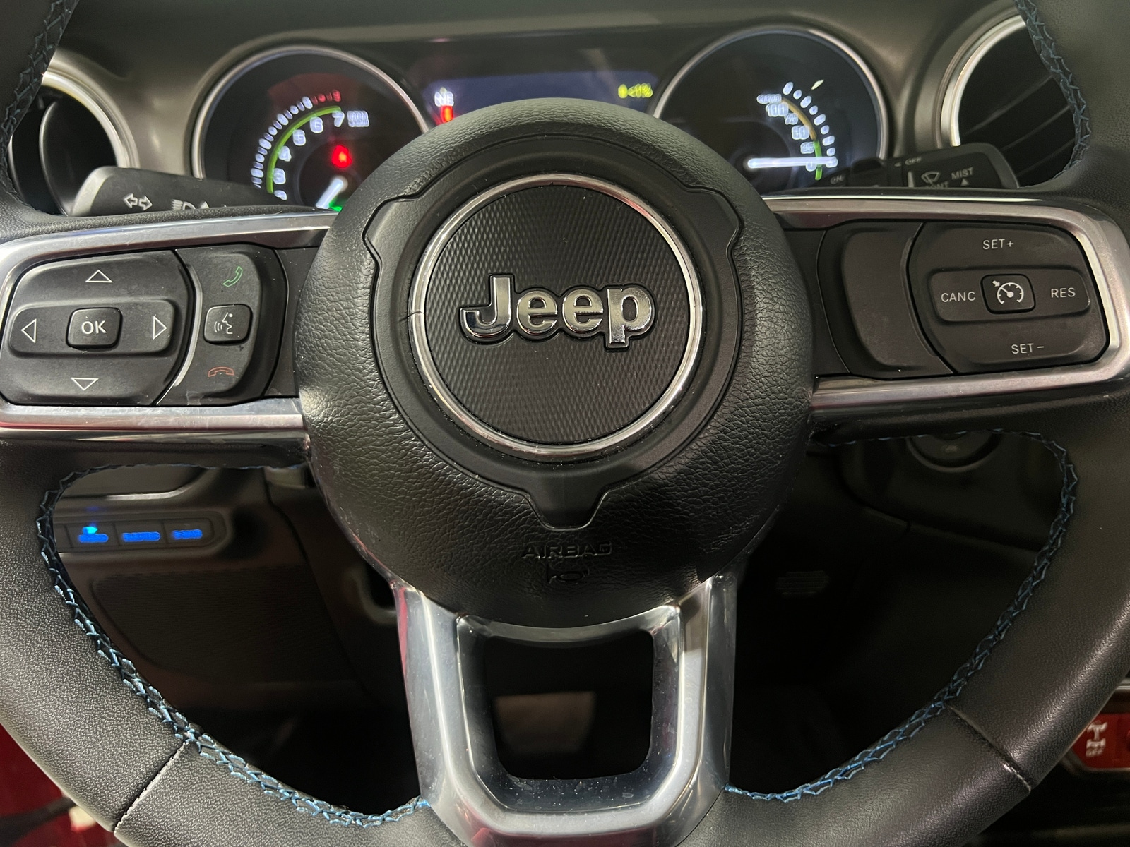 Thumbnail: 2023 Jeep Wrangler - 5