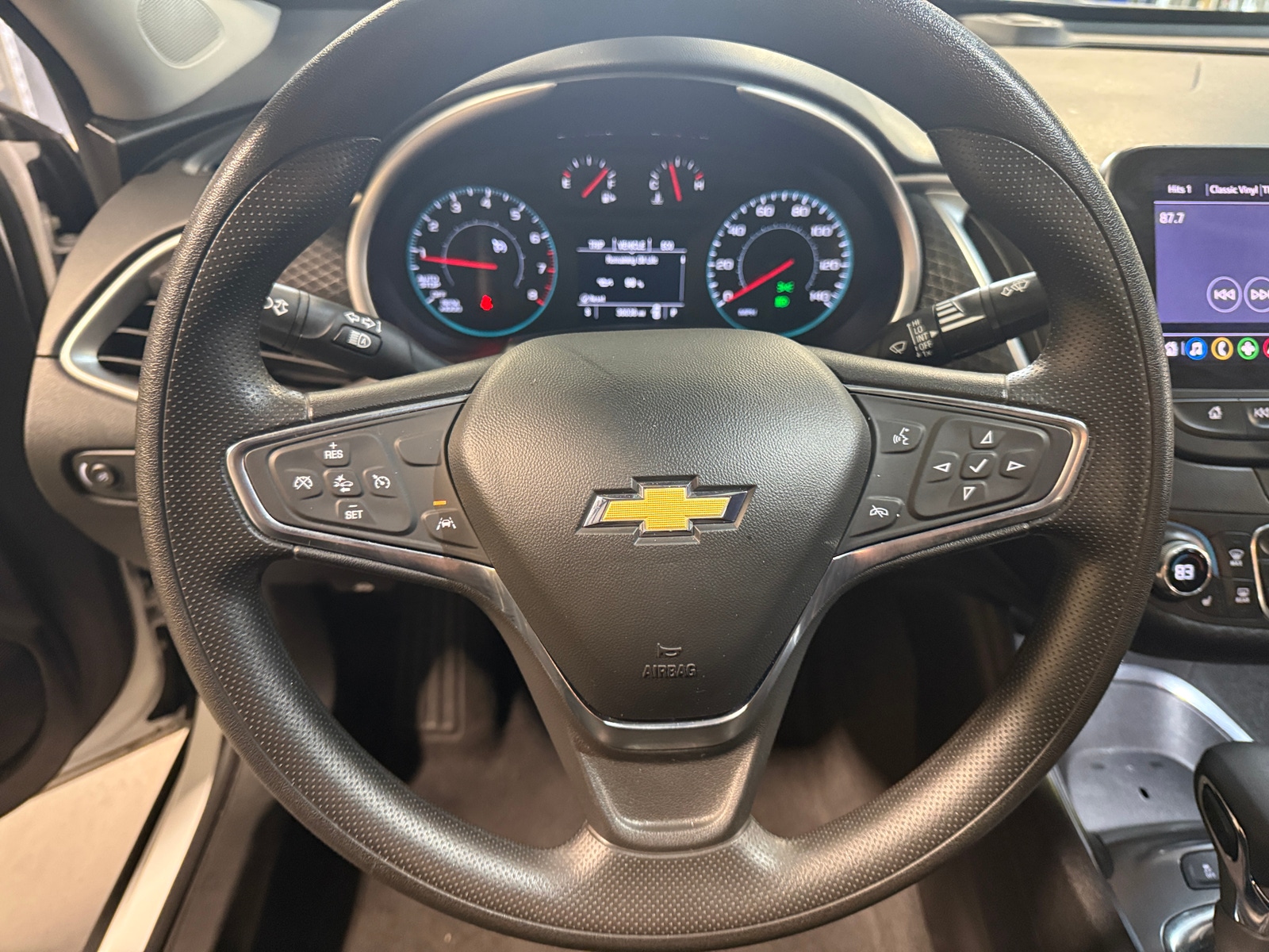 Thumbnail: 2024 Chevrolet Malibu - 5