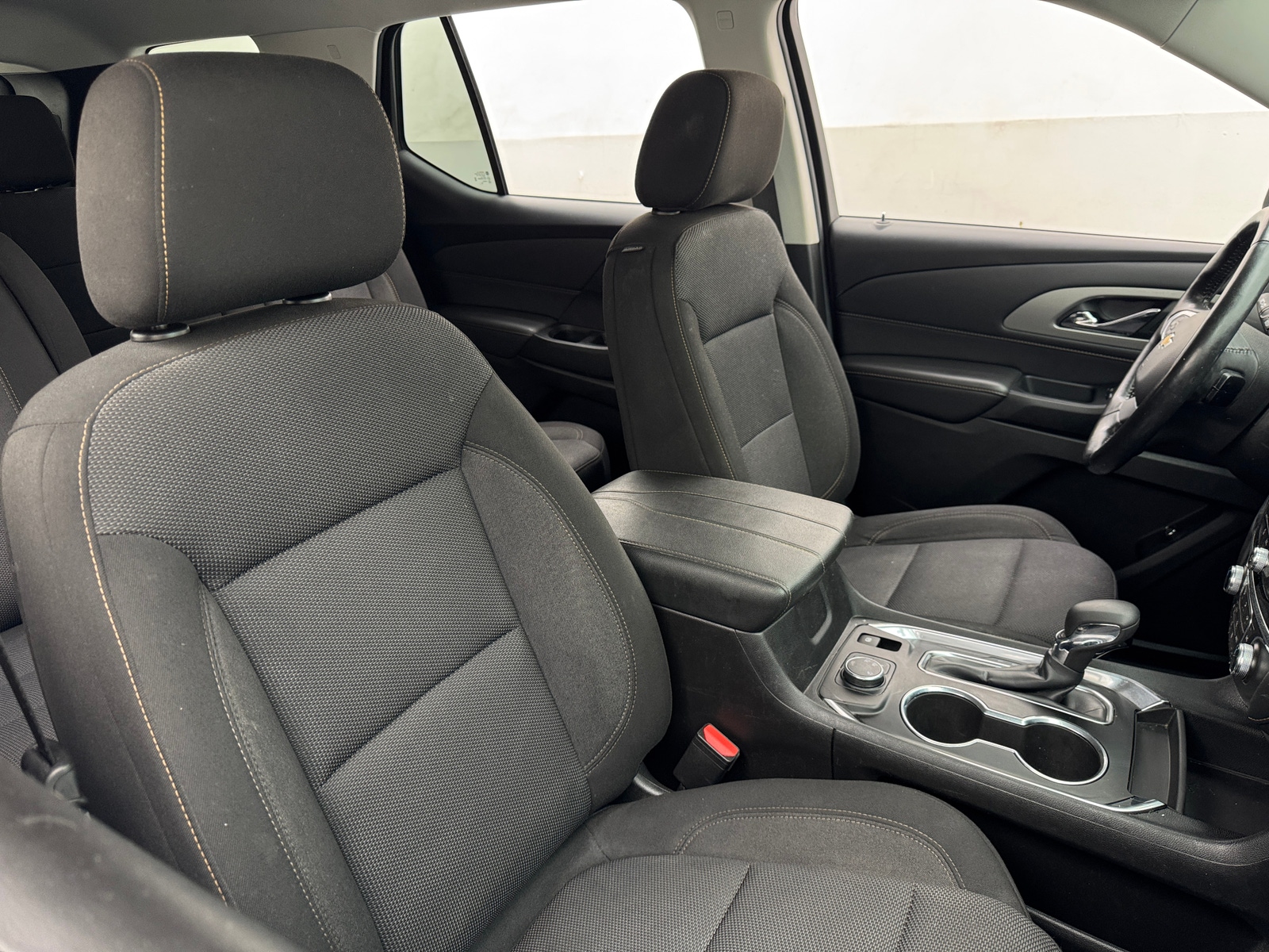 Thumbnail: 2021 Chevrolet Traverse - 2