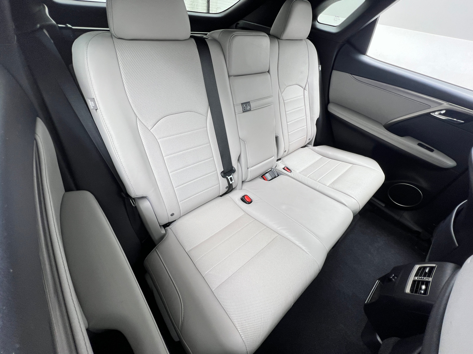 Thumbnail: 2019 Lexus RX - 6