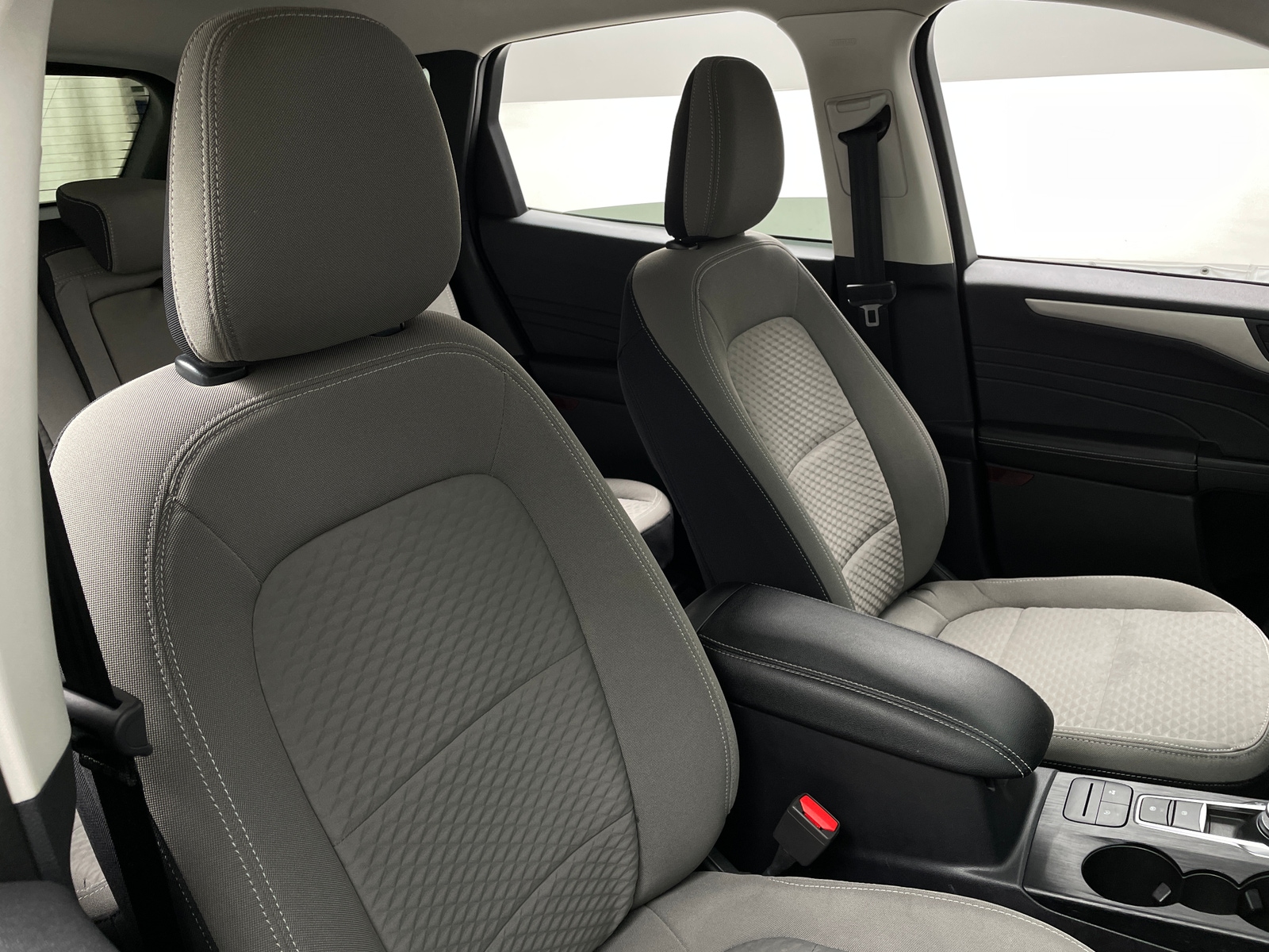 Thumbnail: 2022 Ford Escape - 2