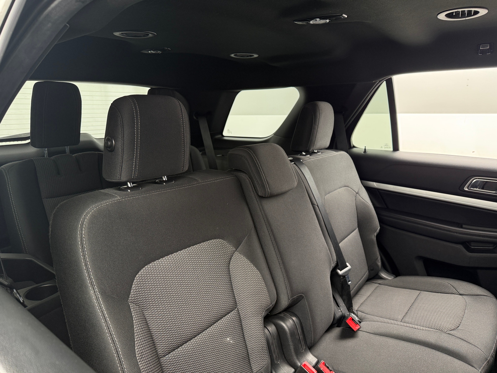 Thumbnail: 2017 Ford Explorer - 6