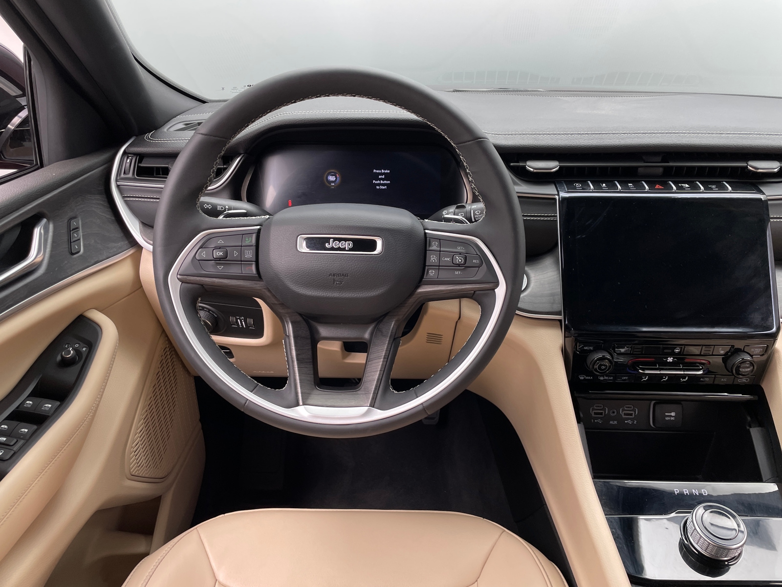 Thumbnail: 2024 Jeep Grand Cherokee - 4