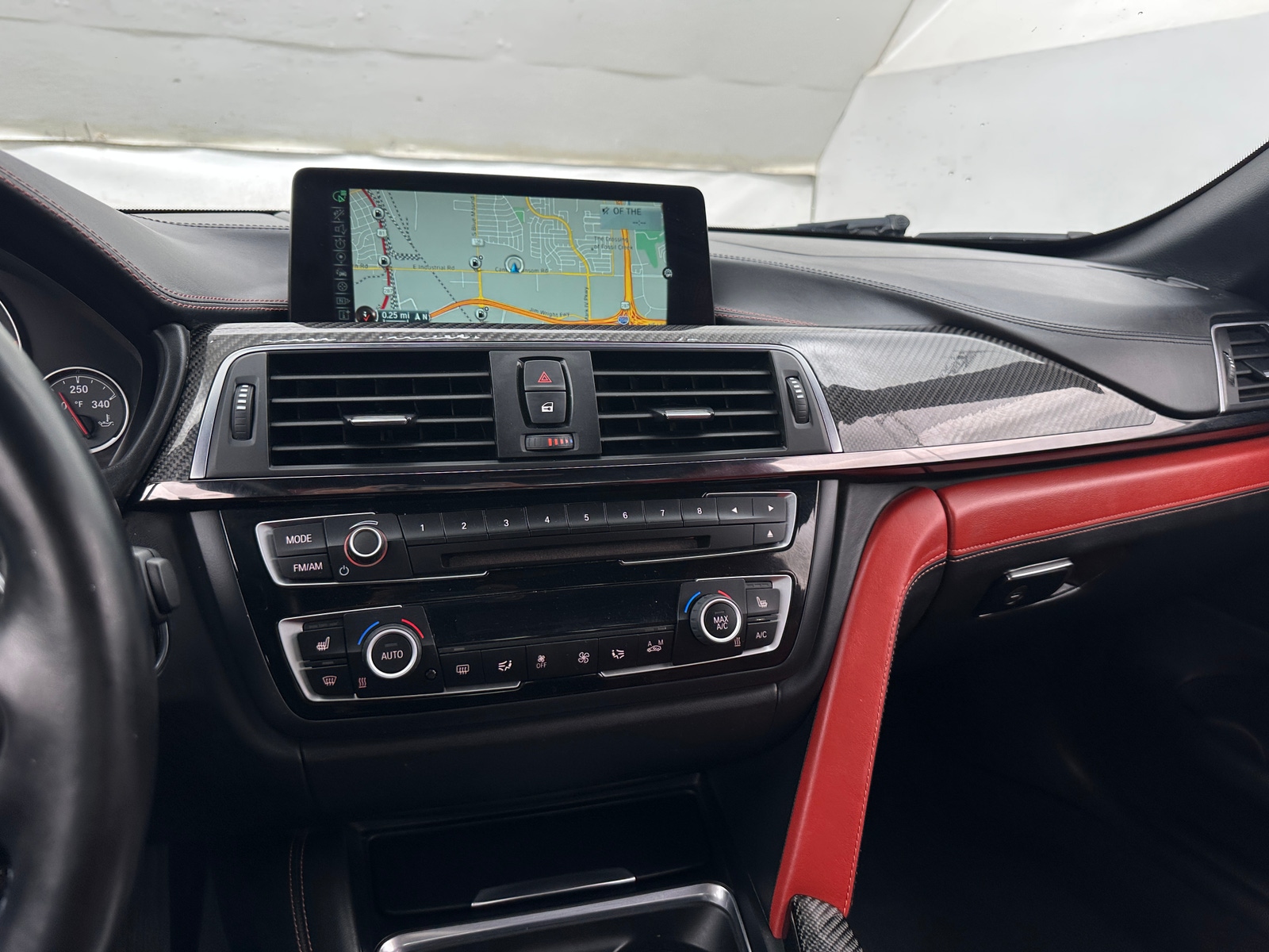 Thumbnail: 2016 BMW M4 - 3