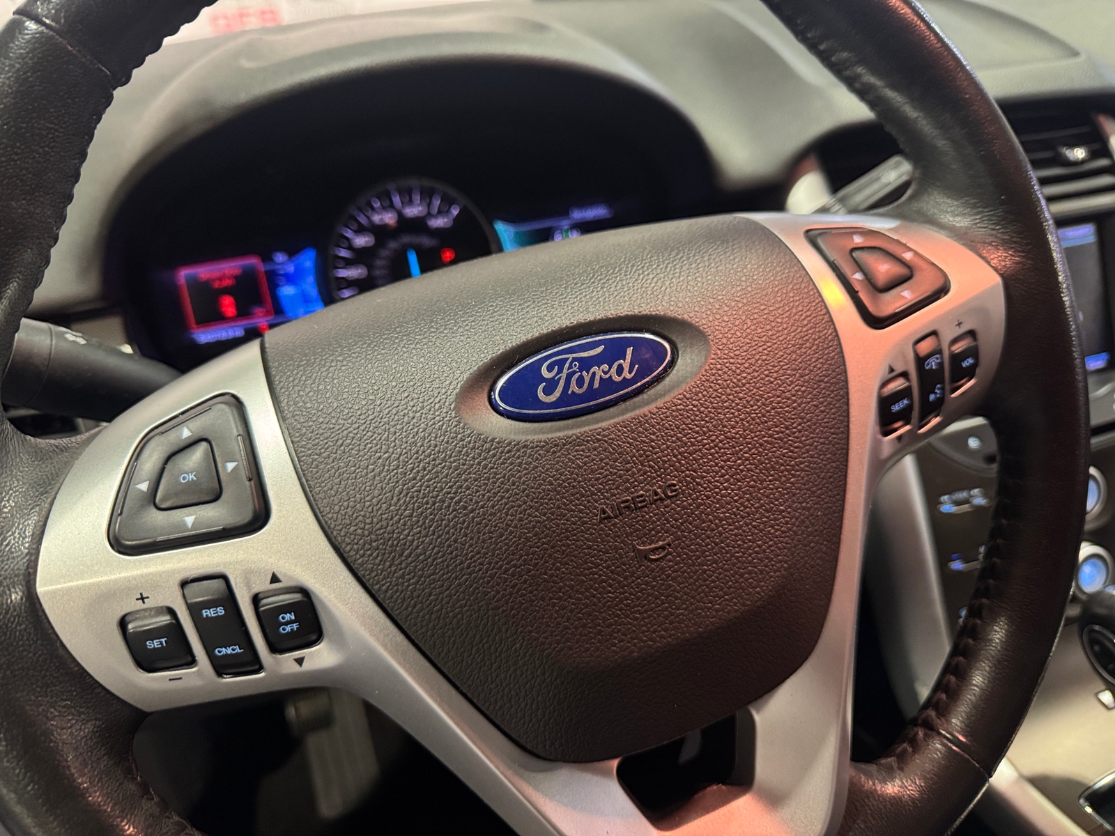 Thumbnail: 2013 Ford Edge - 5