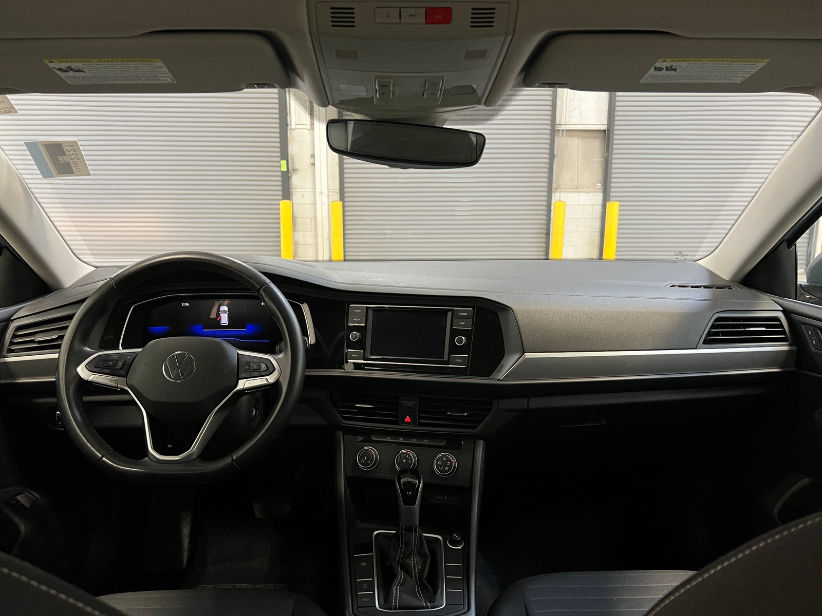 Thumbnail: 2024 Volkswagen Jetta - 3