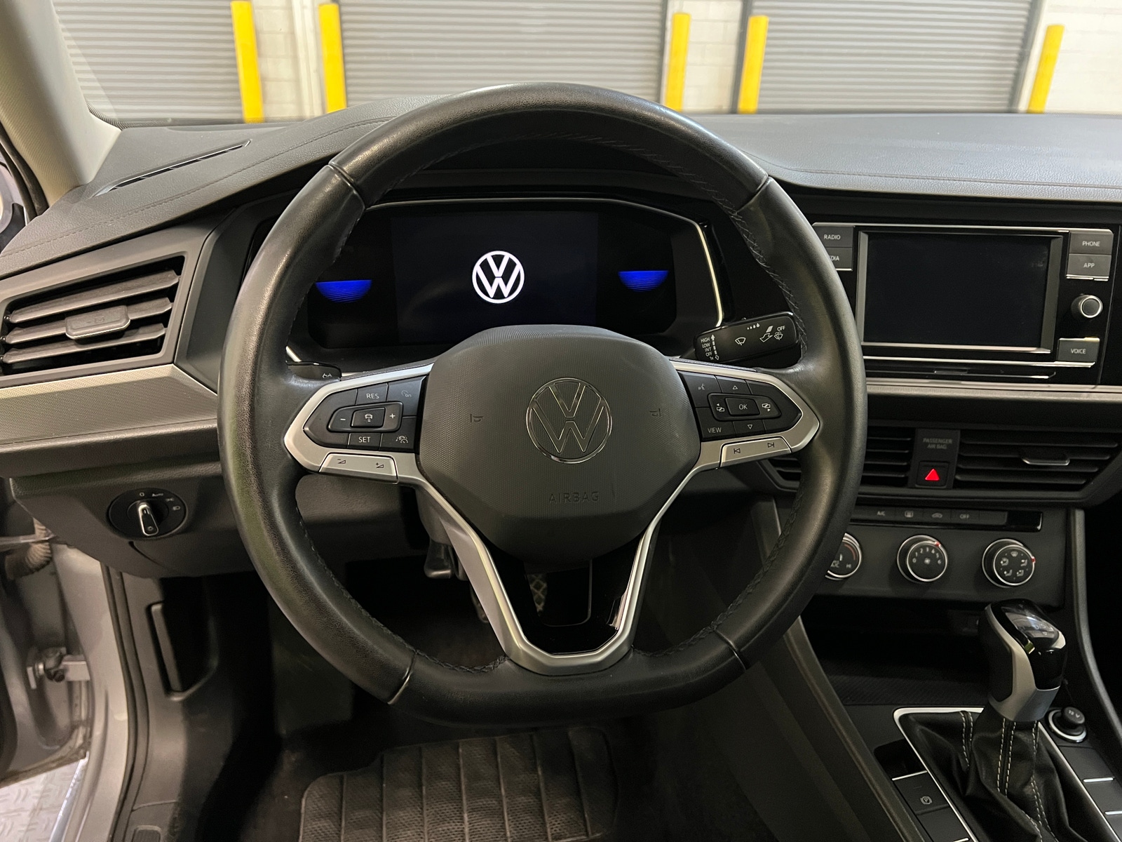 Thumbnail: 2024 Volkswagen Jetta - 5