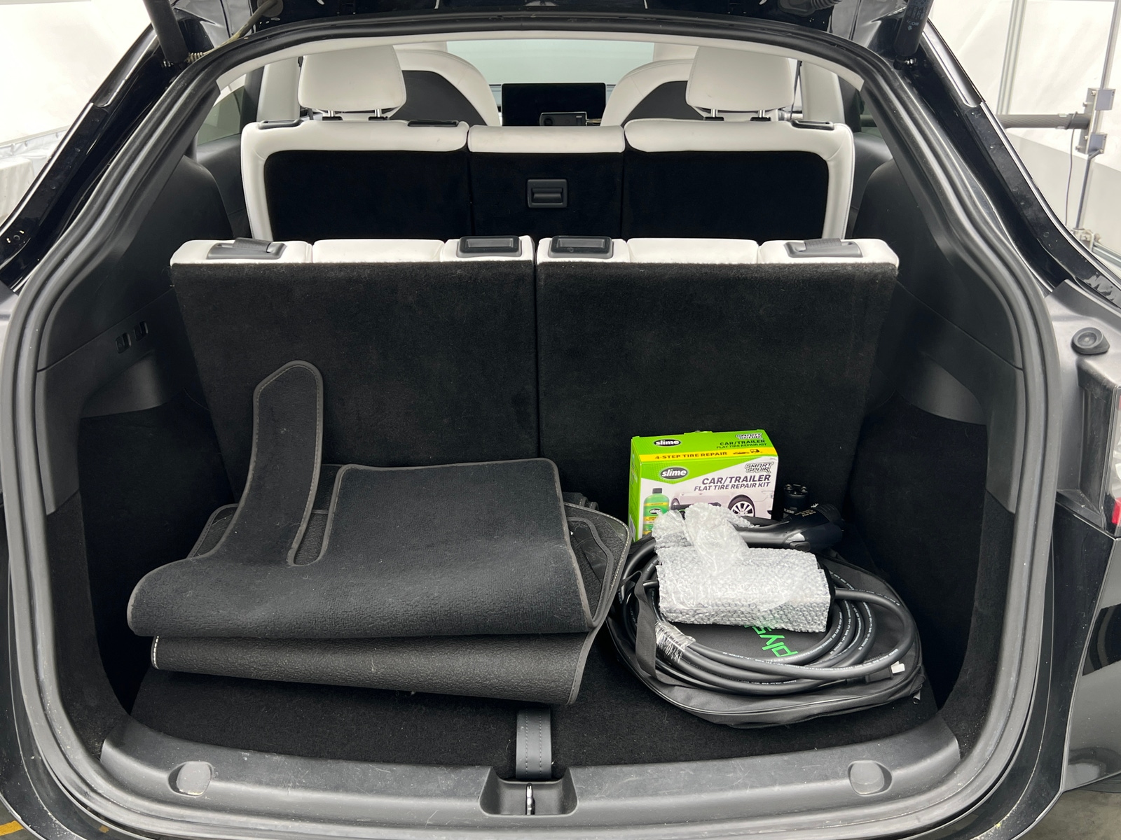 Thumbnail: 2023 Tesla Model Y - 6