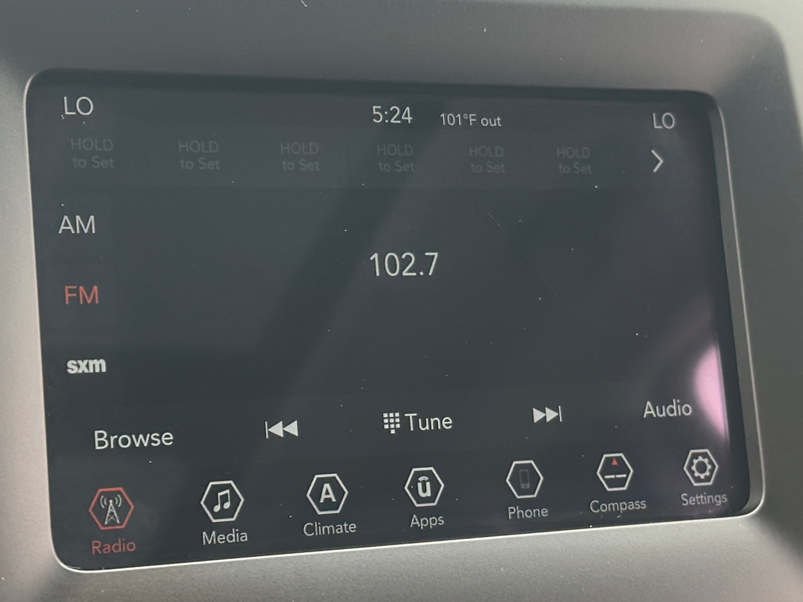 Thumbnail: 2019 Jeep Cherokee - 4