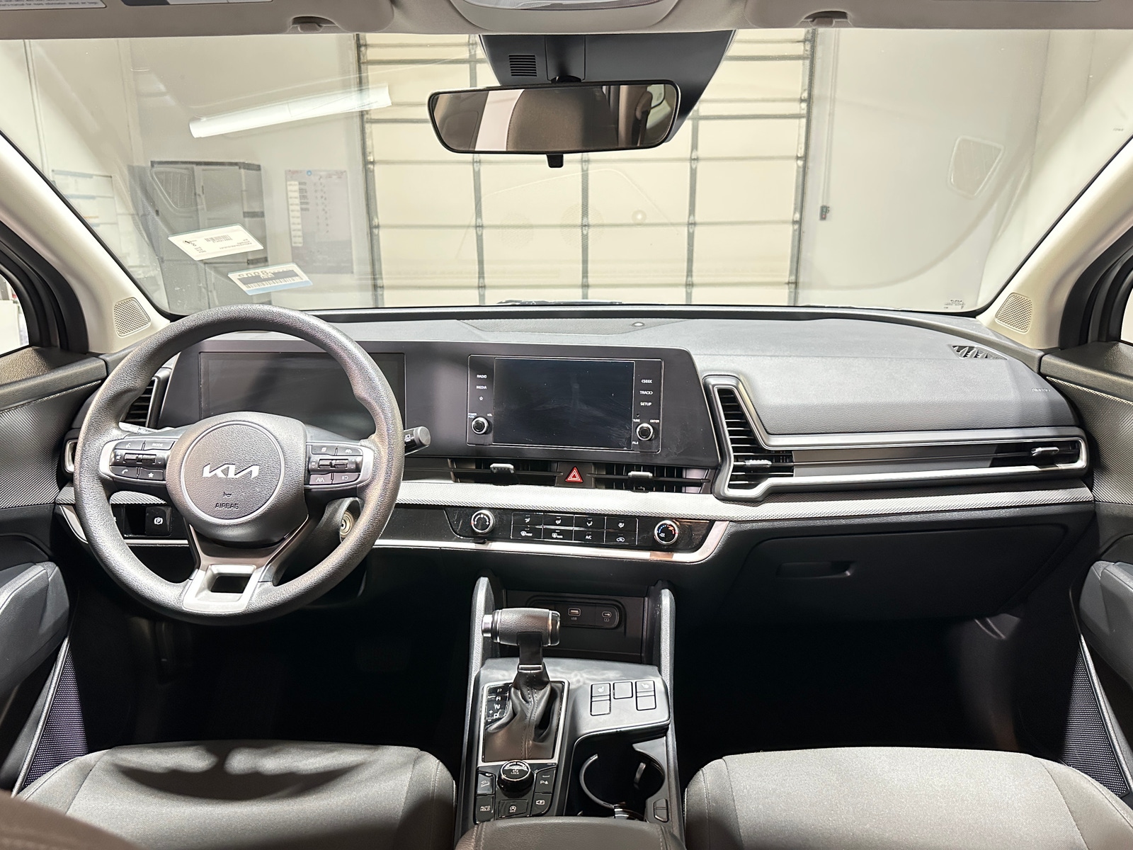 Thumbnail: 2024 Kia Sportage - 3