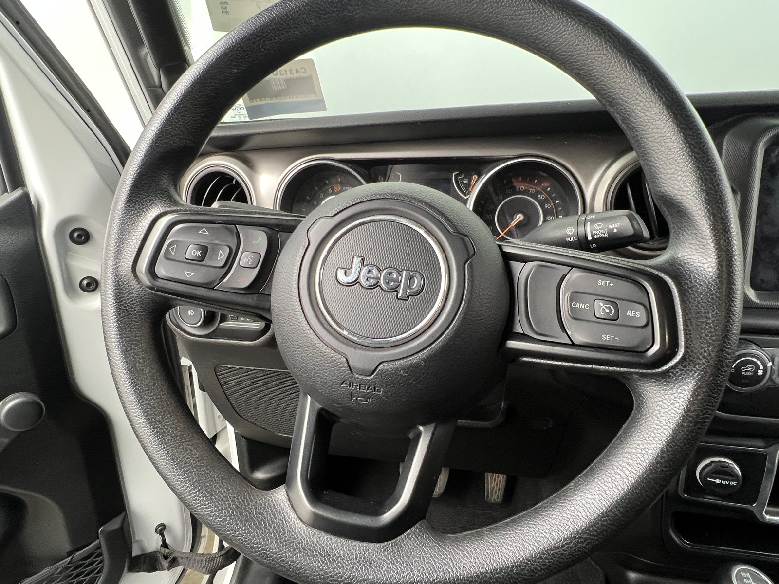 Thumbnail: 2019 Jeep Wrangler - 5