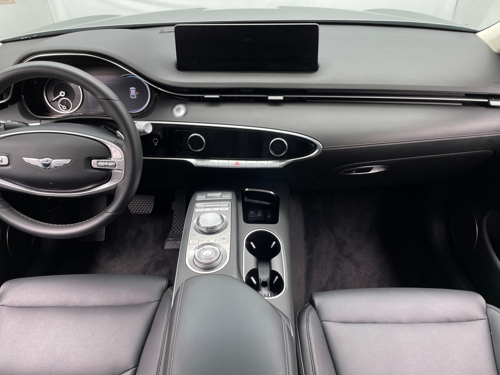 Thumbnail: 2025 Genesis GV70 - 2