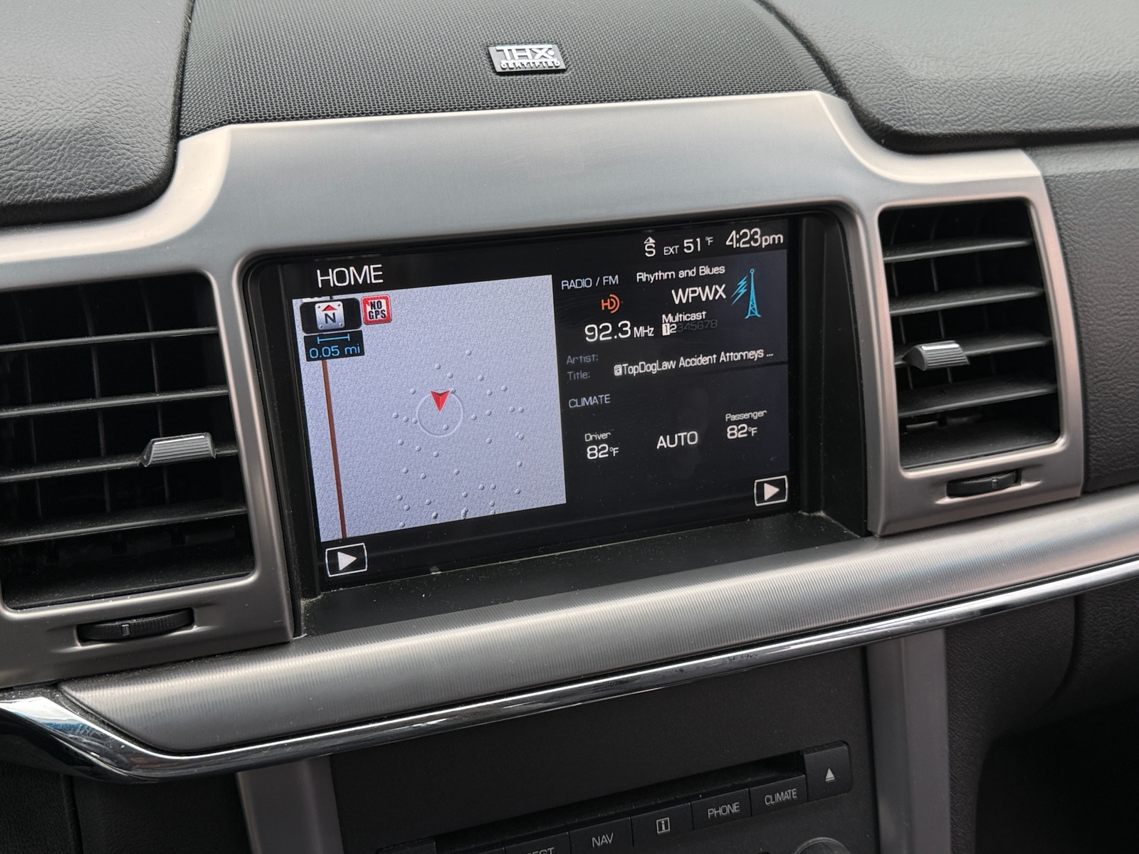 Thumbnail: 2012 Lincoln MKZ - 3