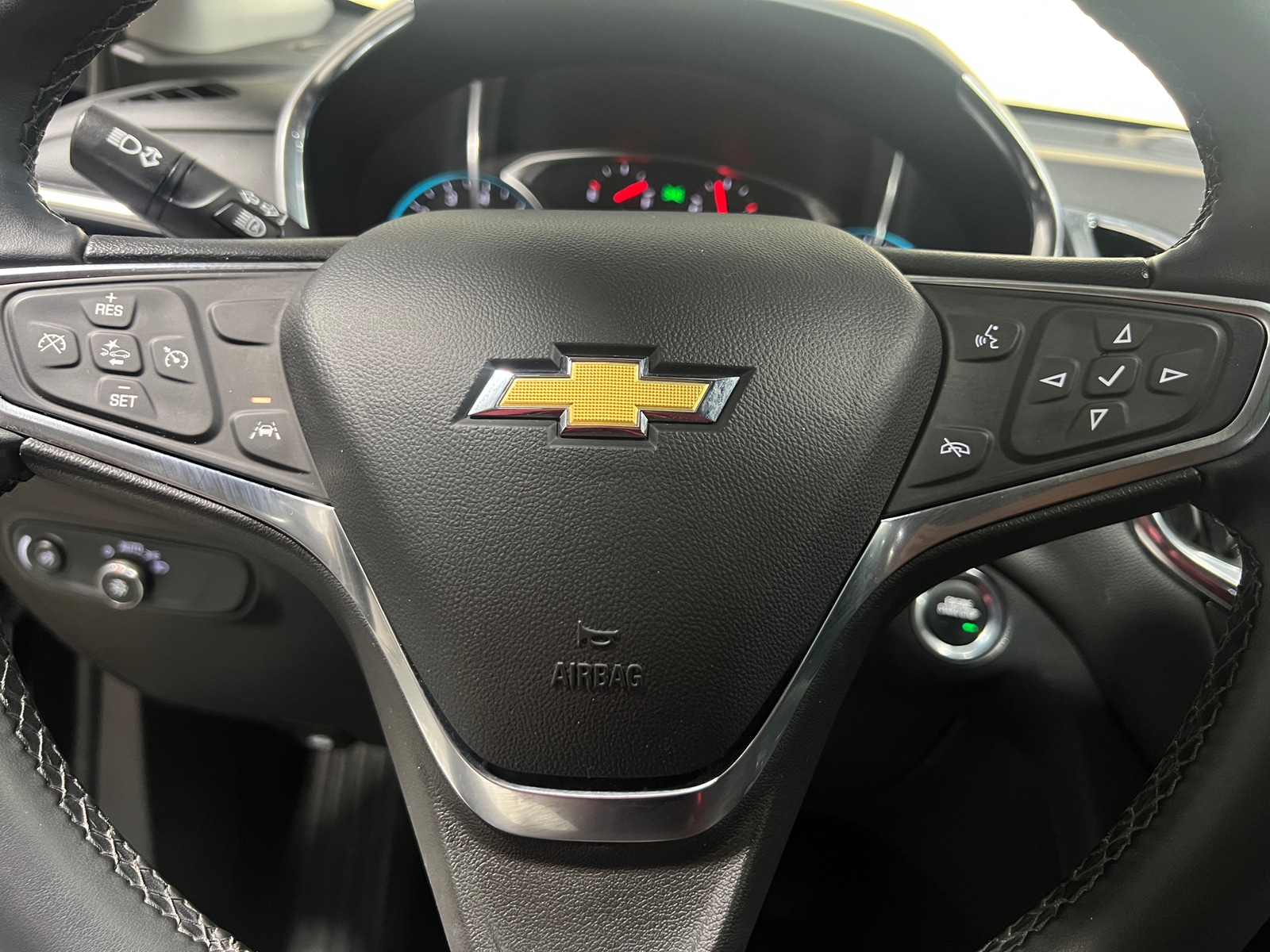 Thumbnail: 2024 Chevrolet Equinox - 5