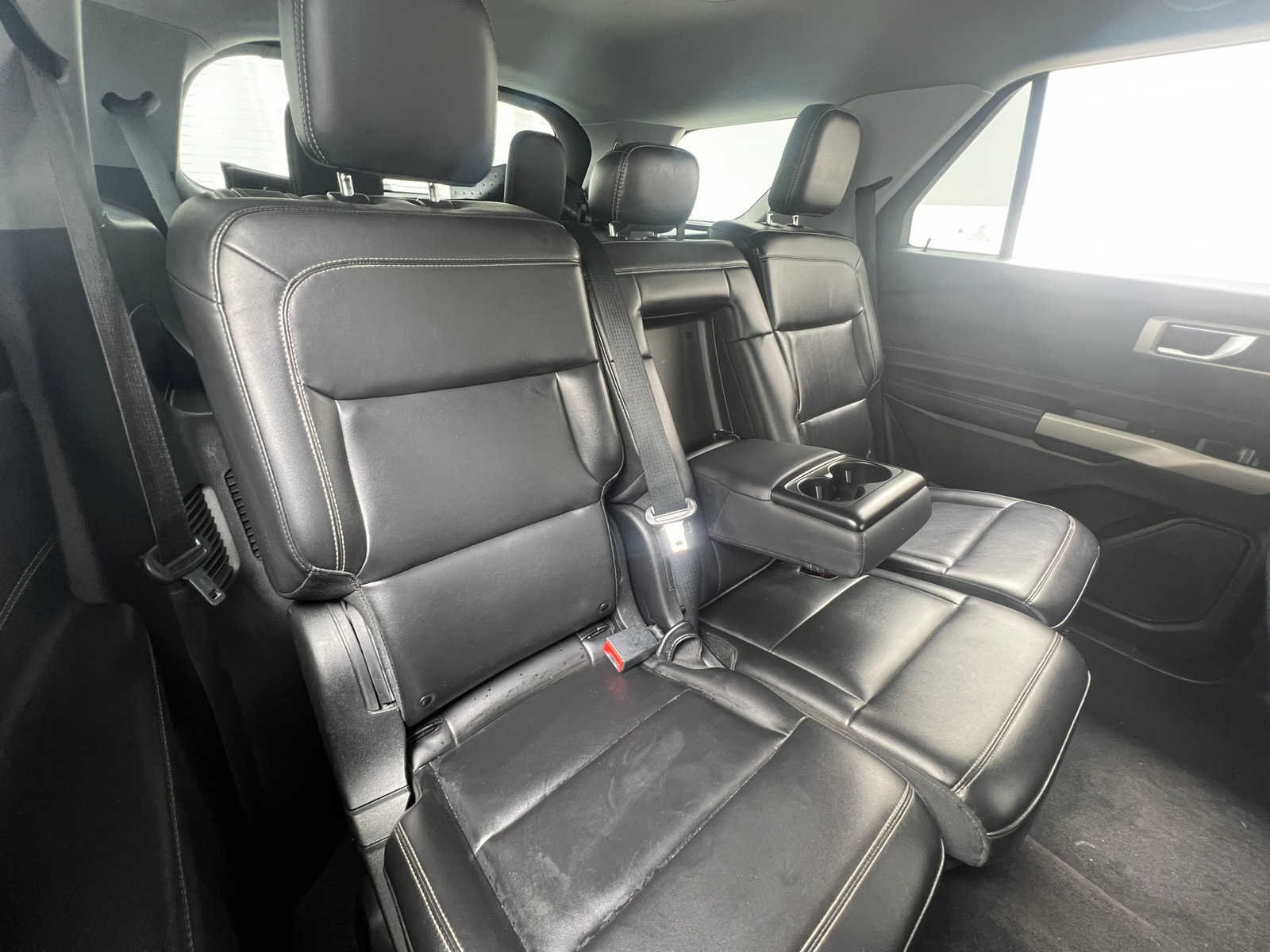 Thumbnail: 2022 Ford Explorer - 6