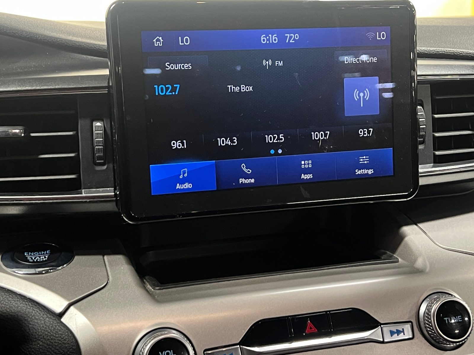 Thumbnail: 2022 Ford Explorer - 4