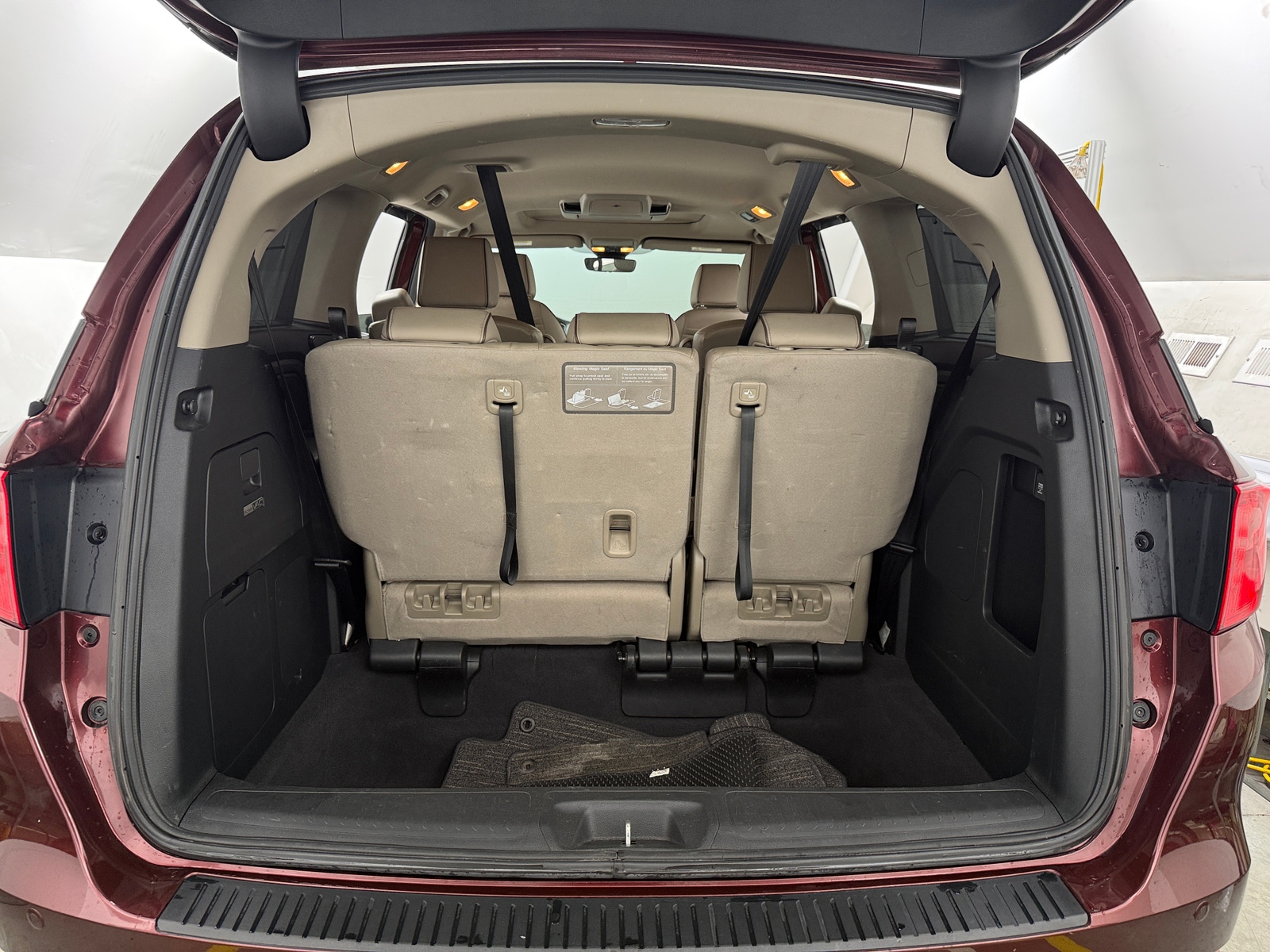 Thumbnail: 2021 Honda Odyssey - 6