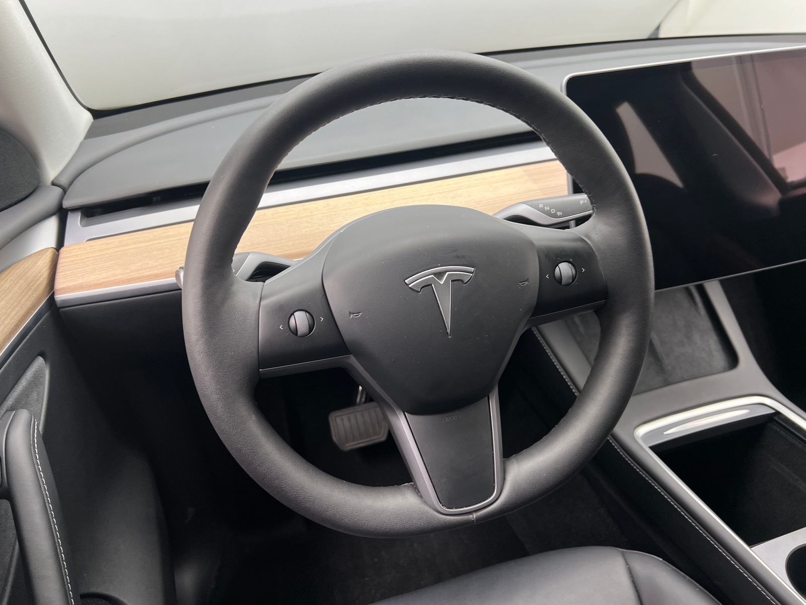 Thumbnail: 2023 Tesla Model Y - 4