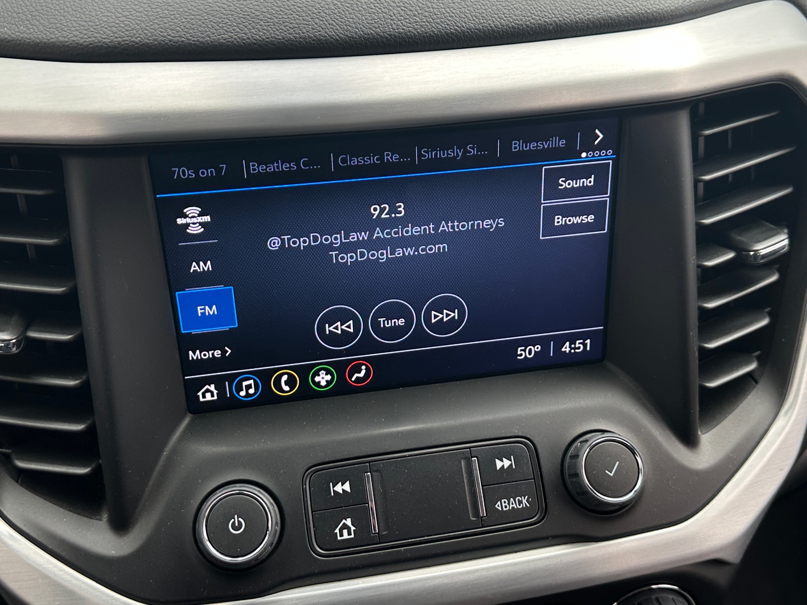 Thumbnail: 2023 GMC Acadia - 4