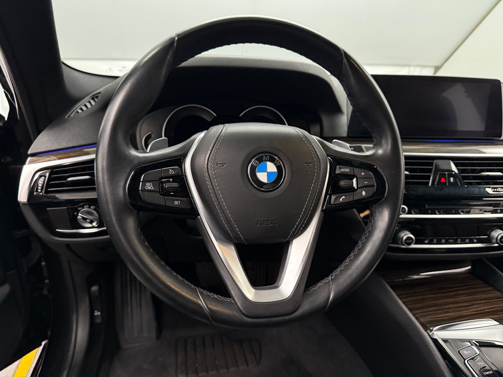 Thumbnail: 2019 BMW 5 Series - 4